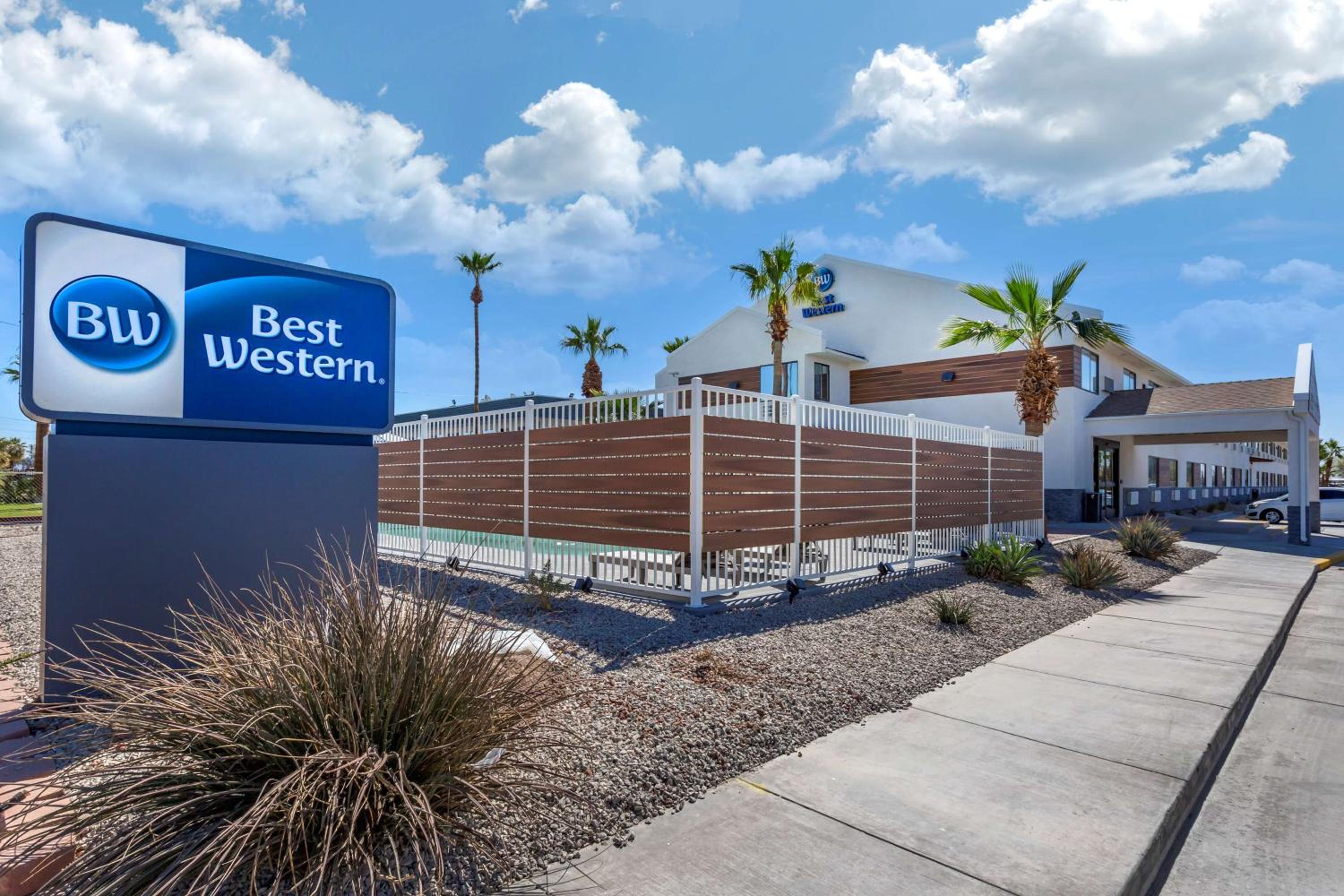 Blythe Vacations - Best Western Blythe - Property Image 7