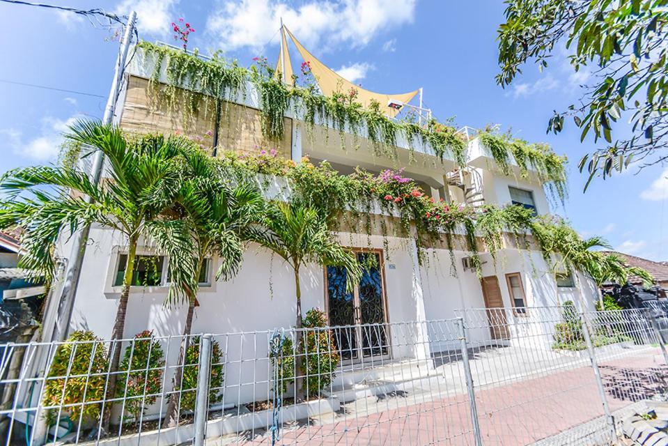 Hotel *OPENING PROMO* Luxury 5+1 Bdr Villa 100m To Beach - Image 1