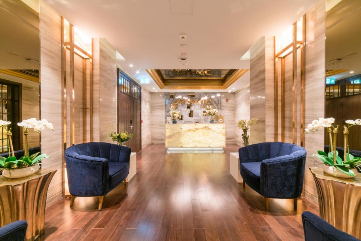Vacay Lettings - Burj Khalifa & Canal view Studio at Damac Prive
