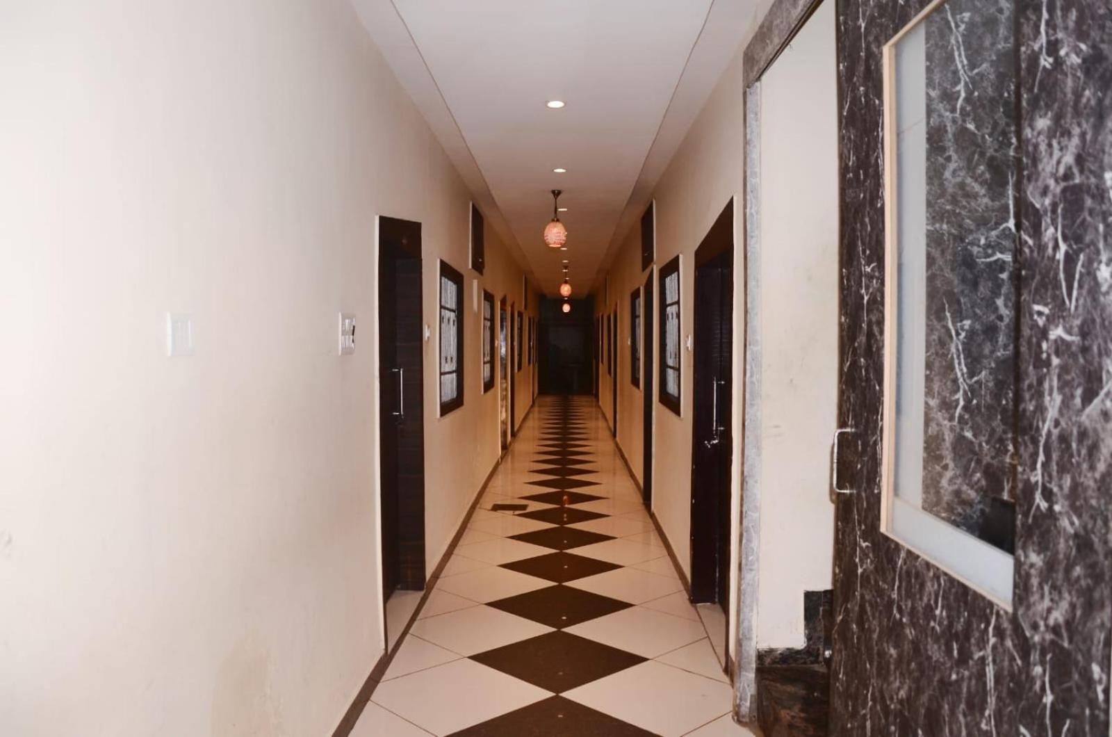 Hotel Svarnima By WB Inn view 5