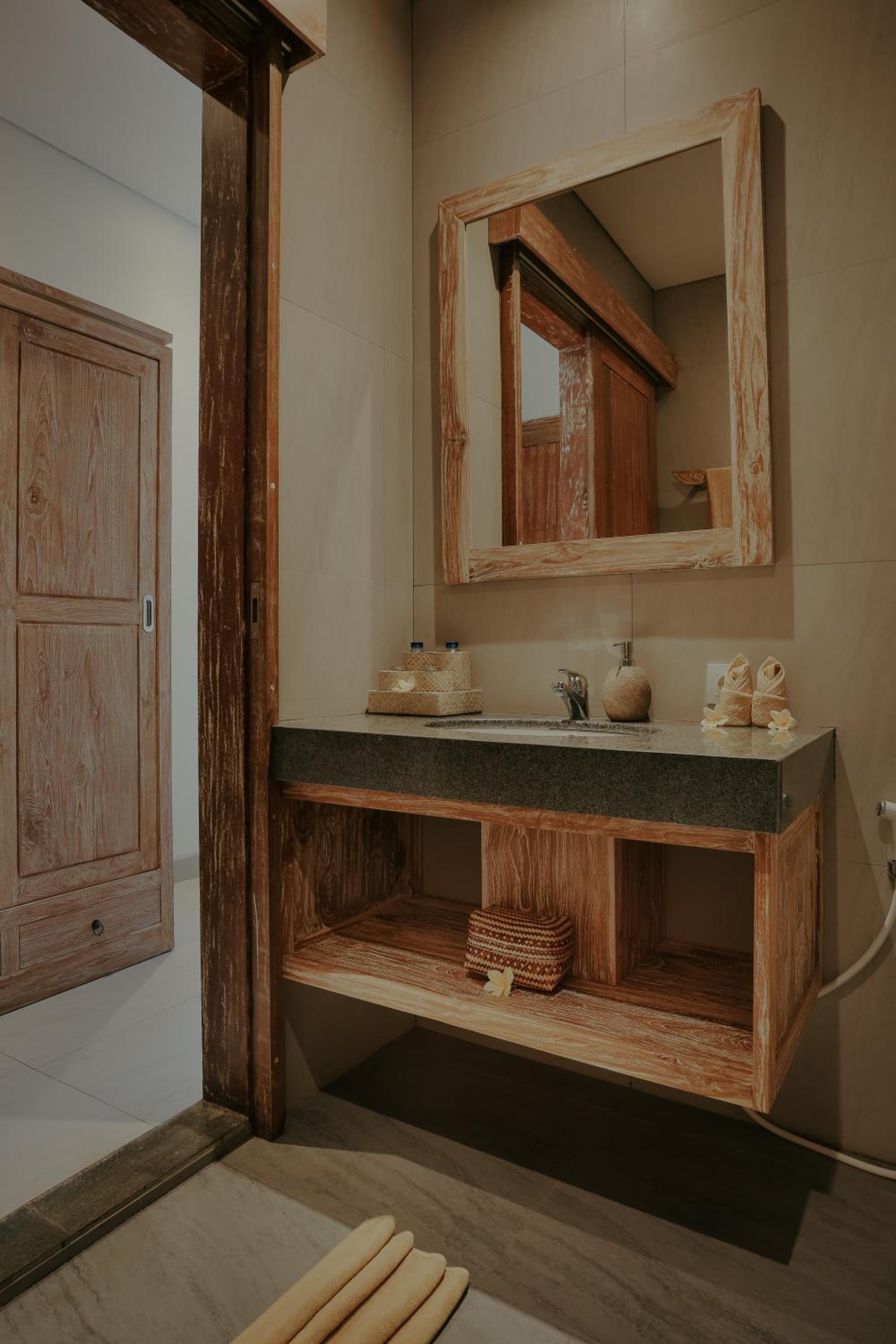 LASTANA SUITE UBUD, Ubud - 23