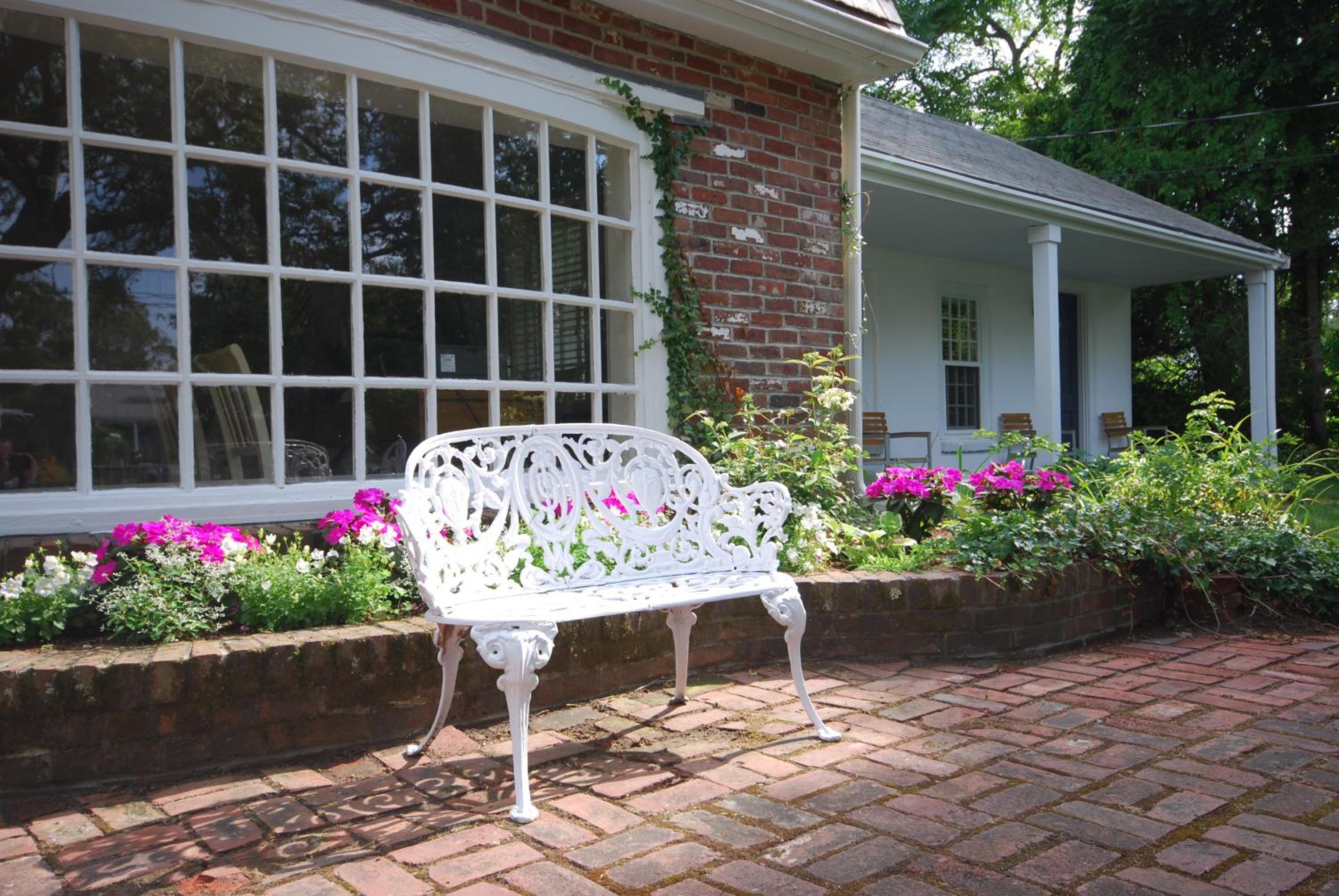 Chatham Seafarer Inn view 4