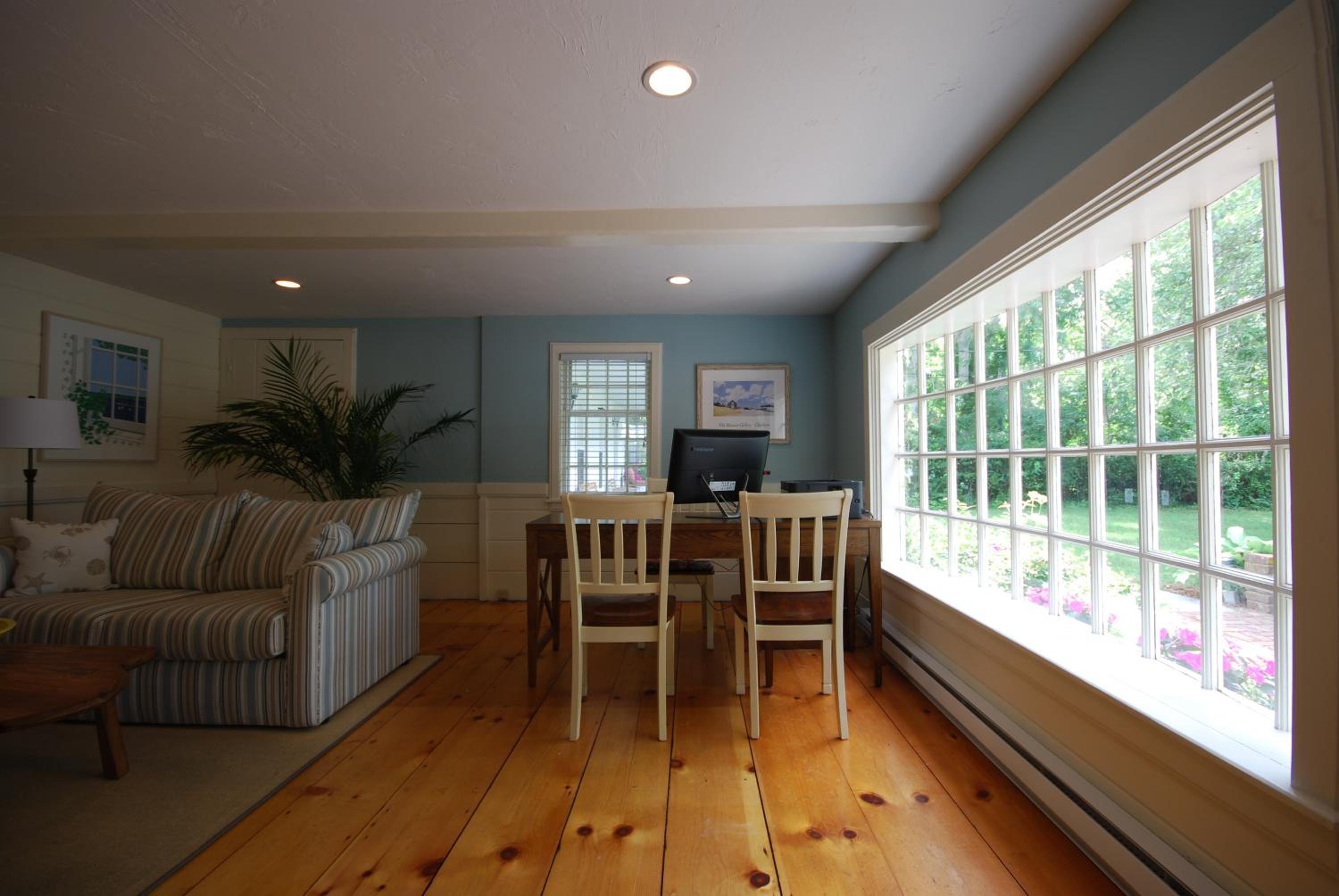Chatham Seafarer Inn view 5