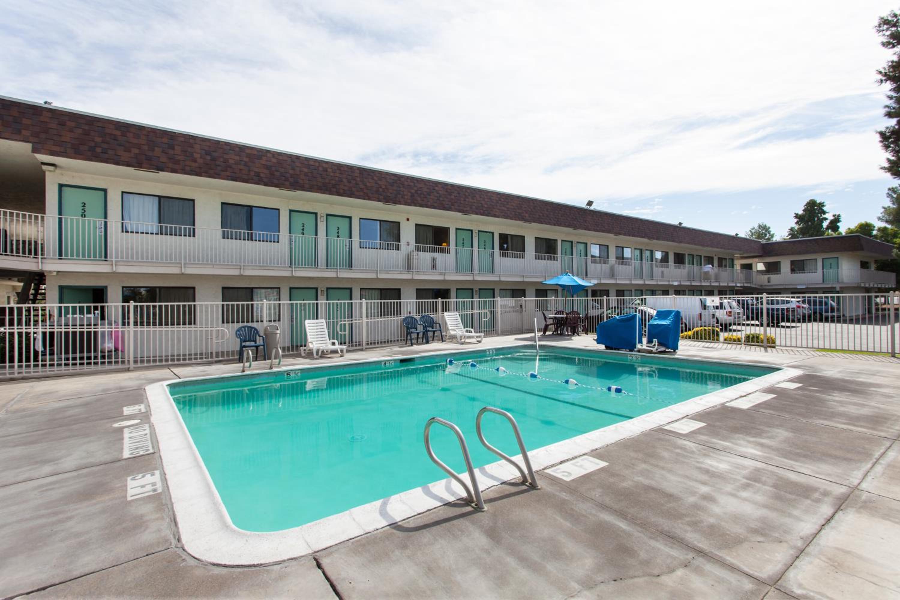 Park Inn by Radisson, Turlock