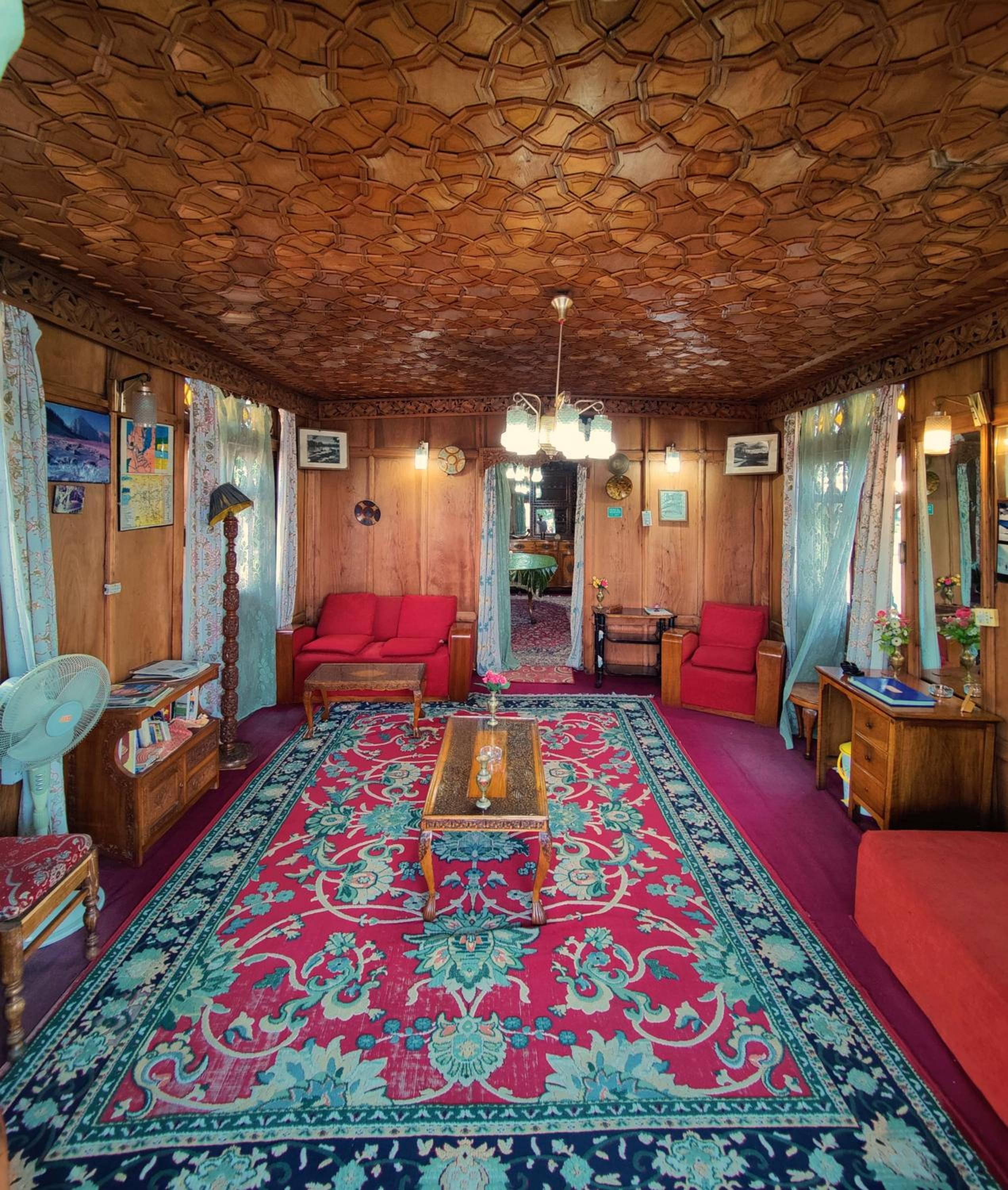 lounge