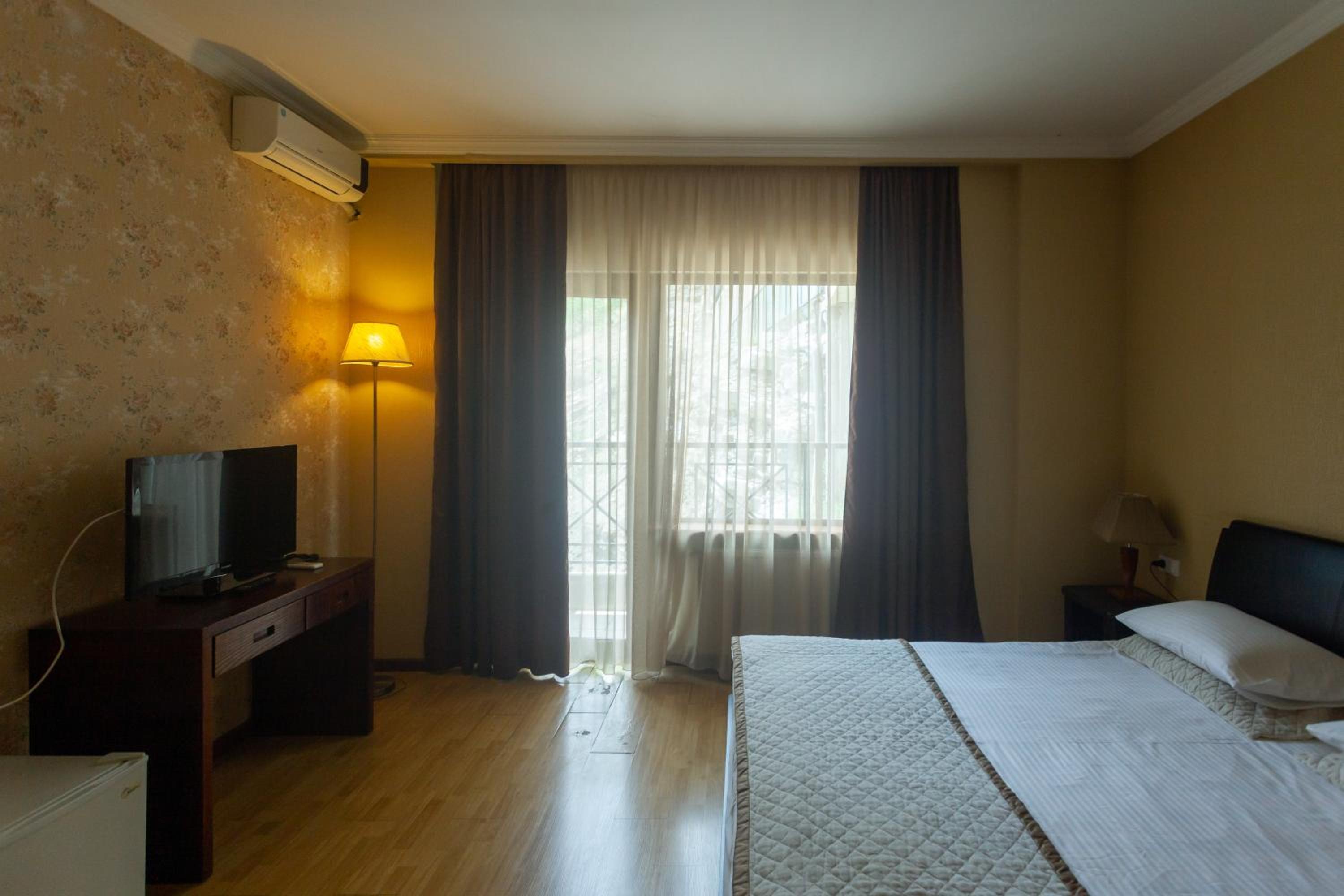 Hotel Beaumonde Garden