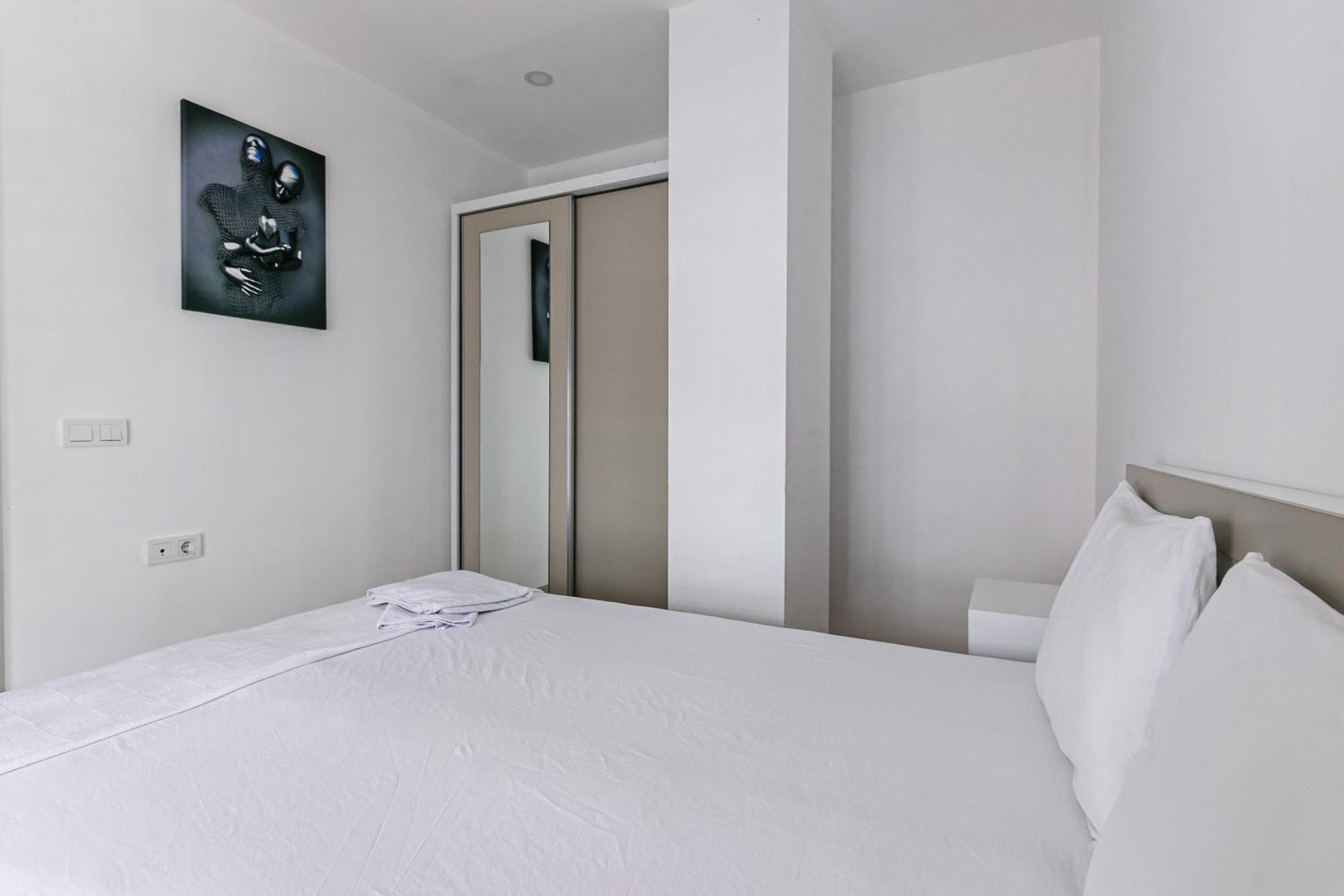 Oniks Comfort Suites - Image 6