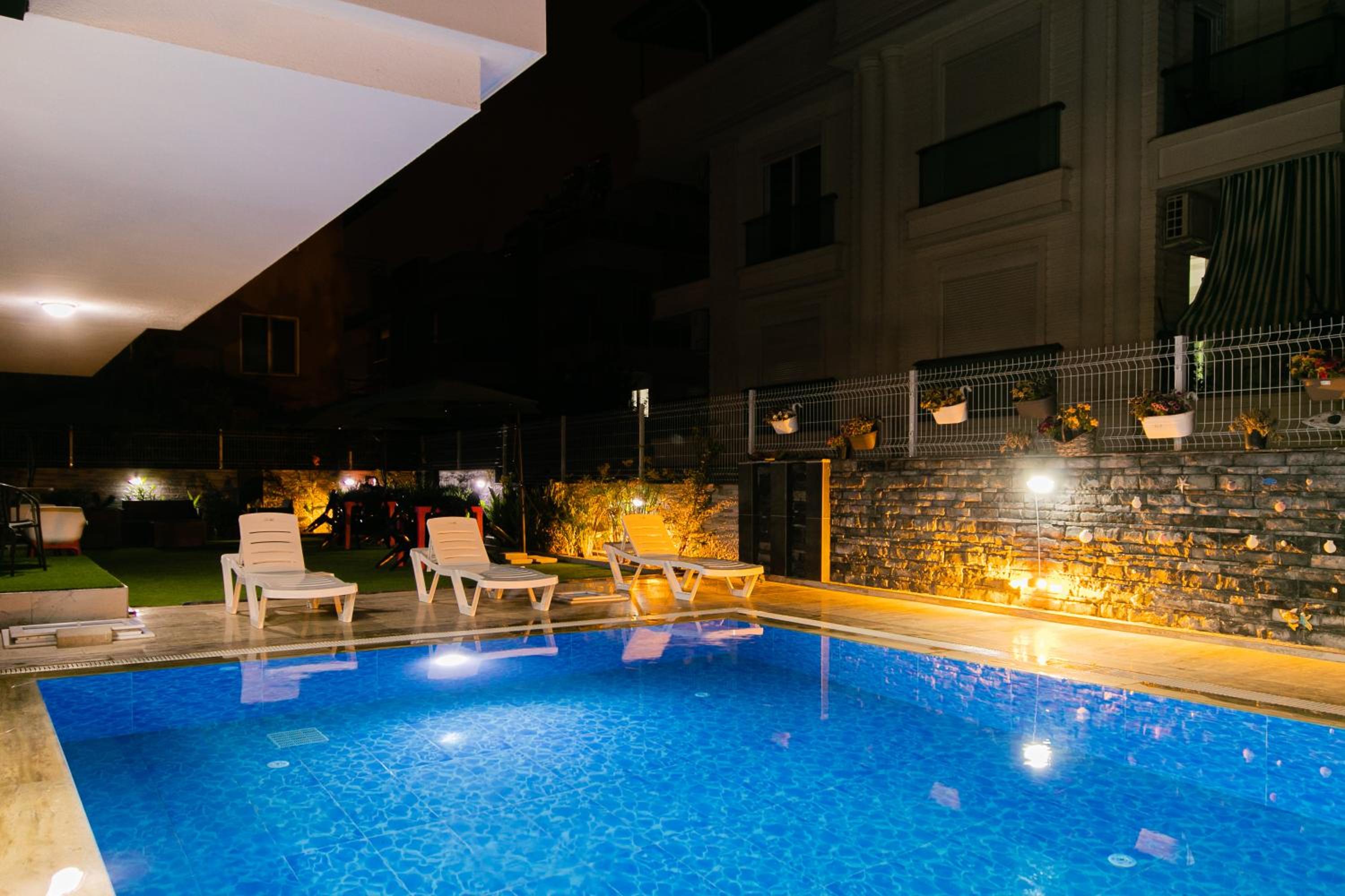 Oniks Comfort Suites - Image 68