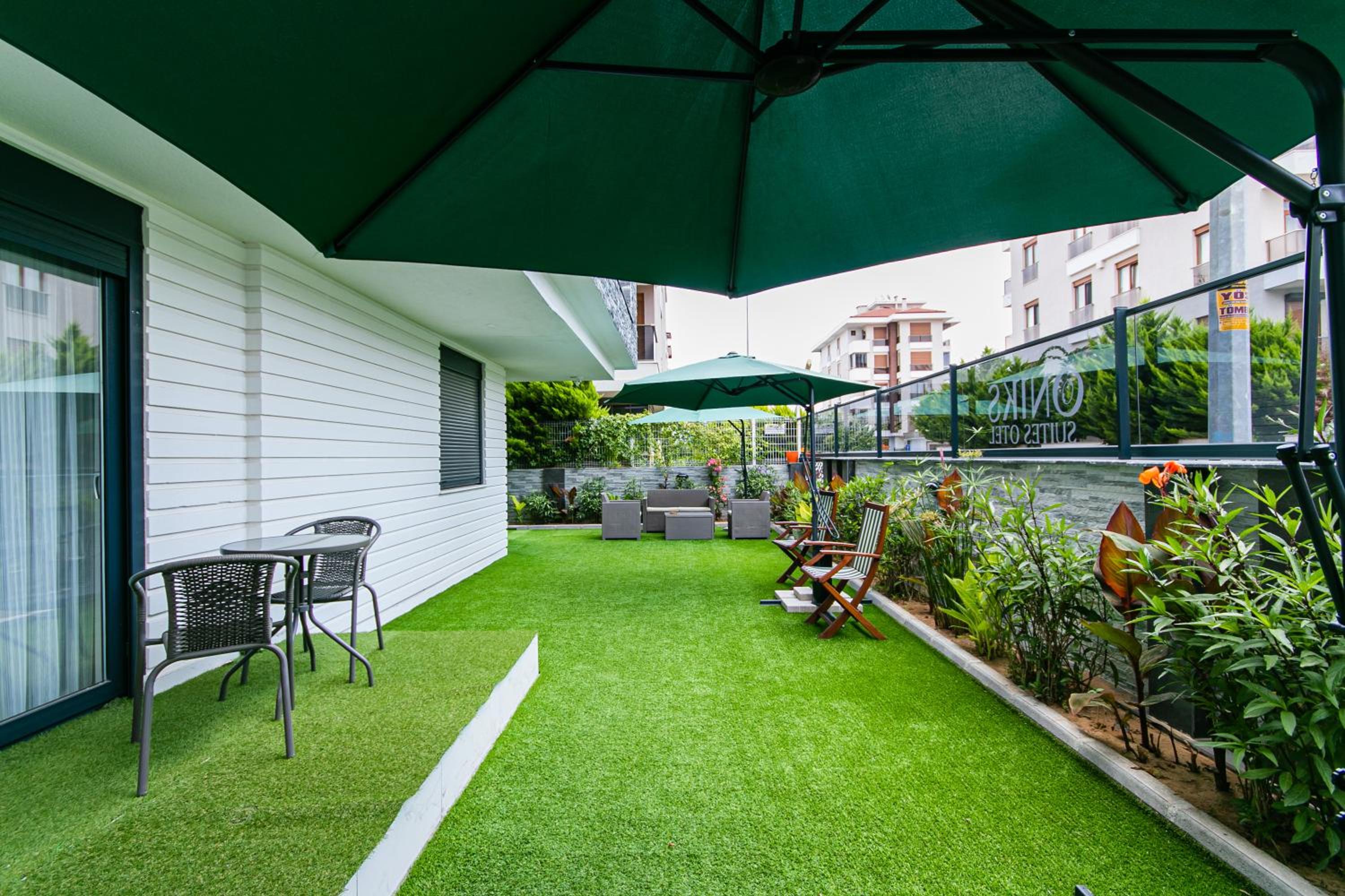 Oniks Comfort Suites - Image 22