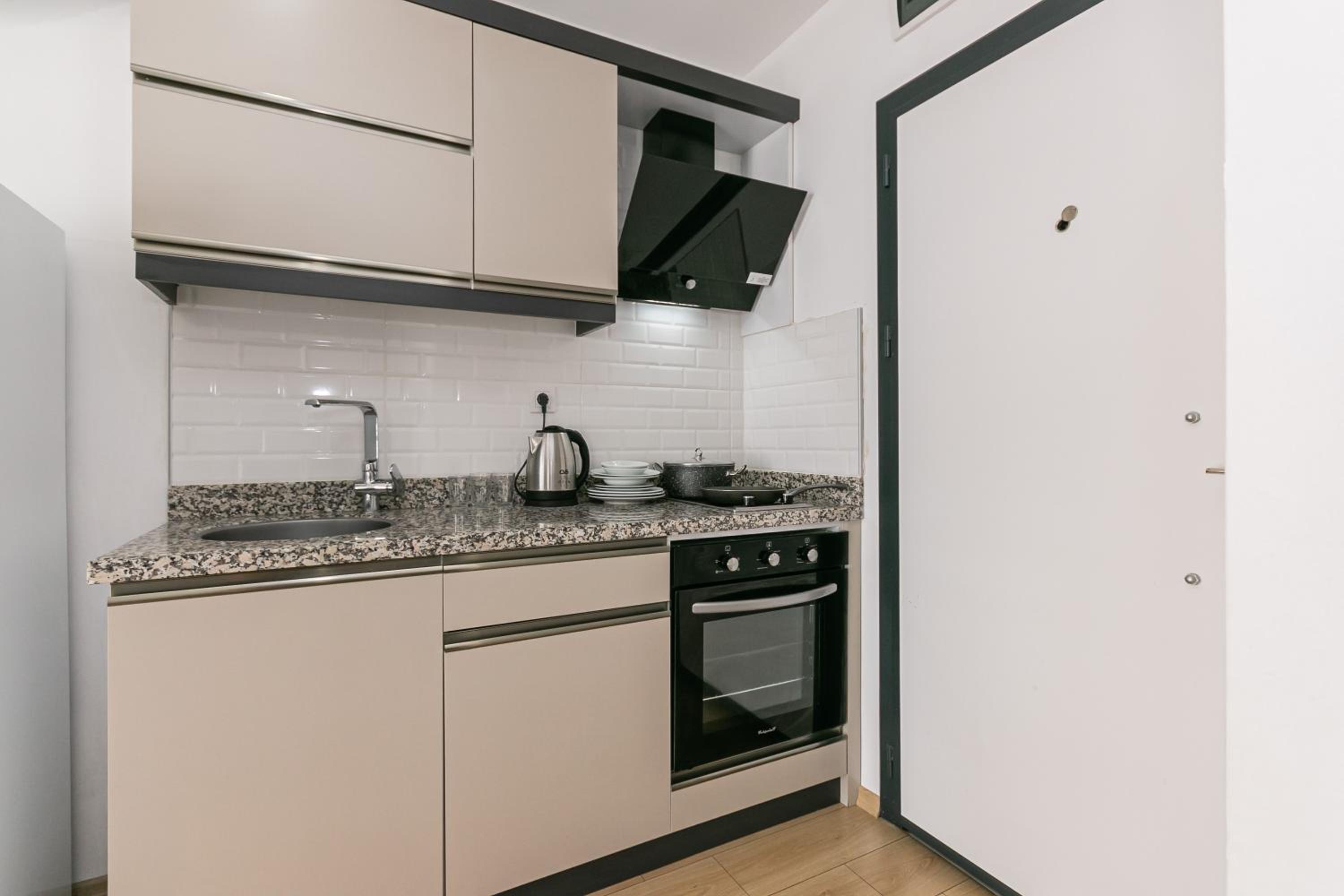 Oniks Comfort Suites - Image 33