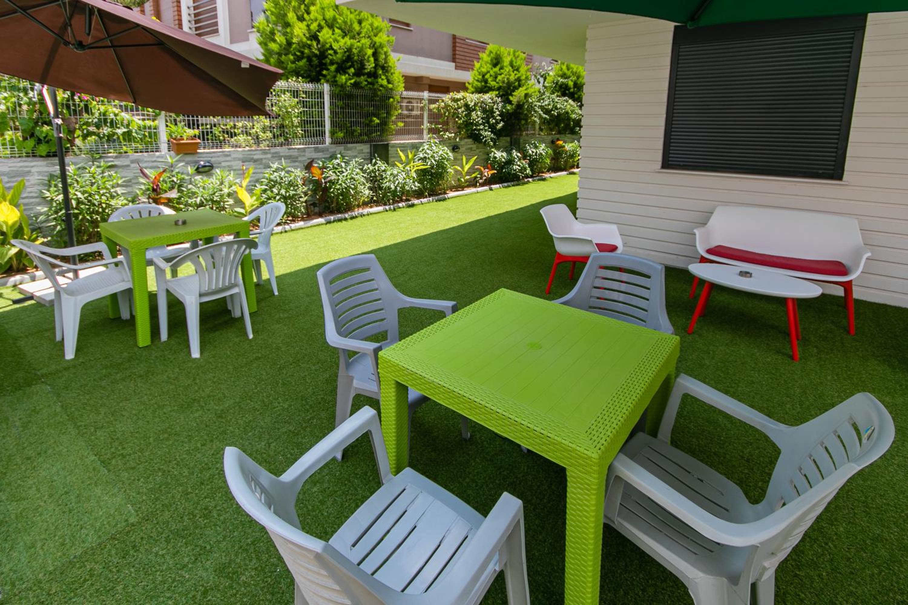 Oniks Comfort Suites - Image 41