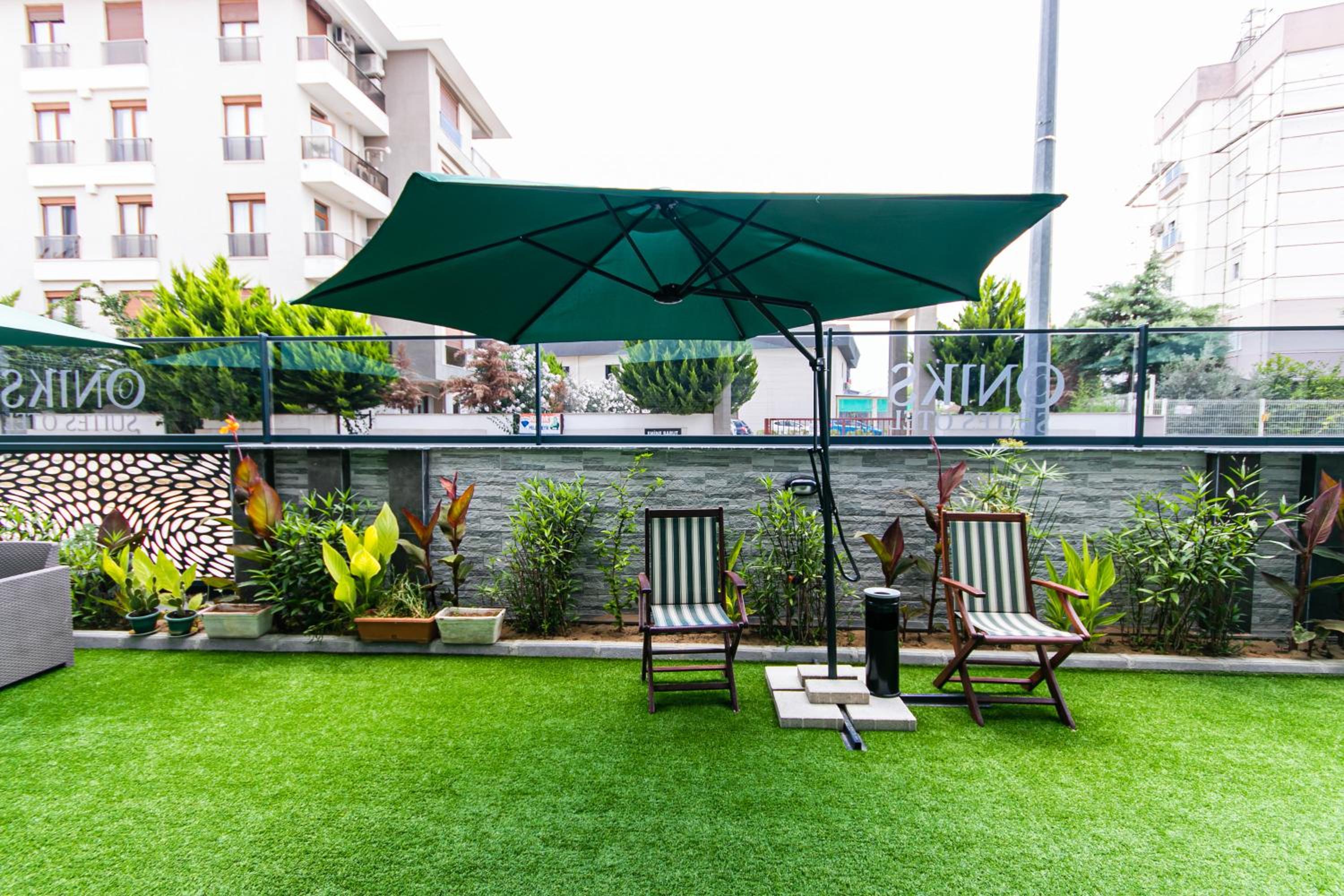 Oniks Comfort Suites - Image 60