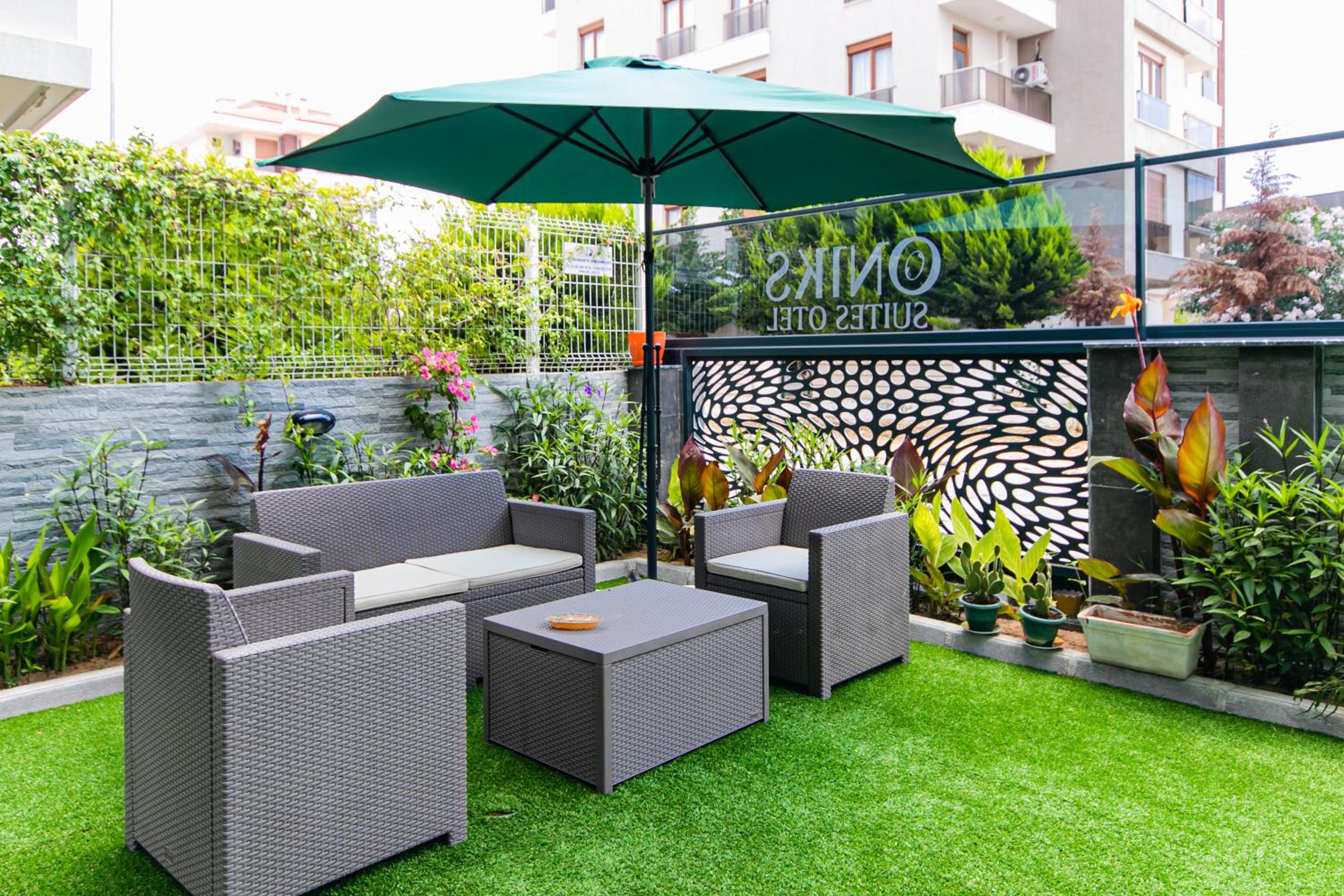 Oniks Comfort Suites - Image 50