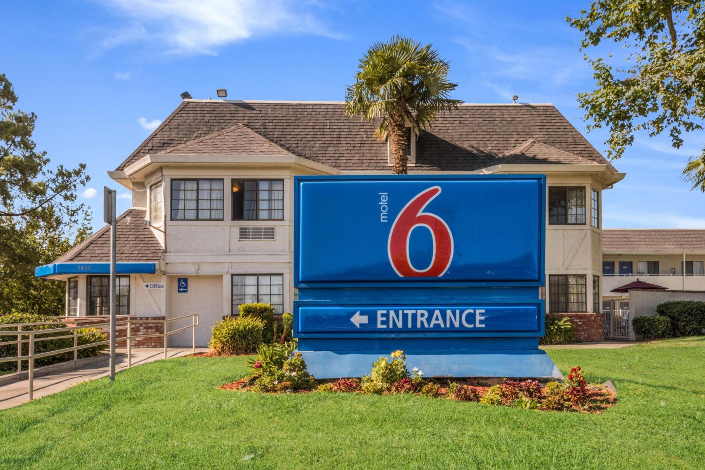 Fairfield Vacations - Motel 6-Fairfield, CA - North - Property Image 25