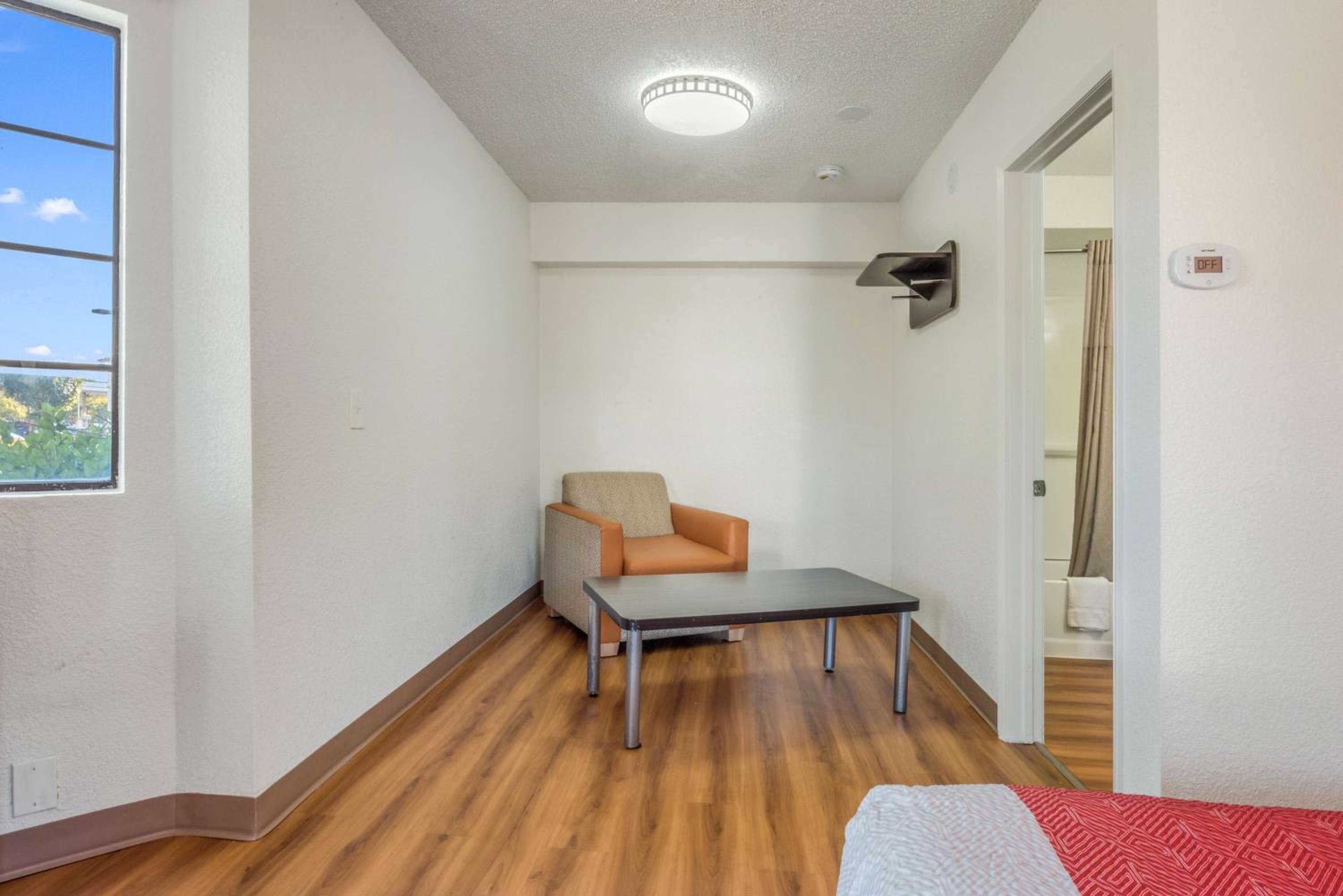 Fairfield Vacations - Motel 6-Fairfield, CA - North - Property Image 41