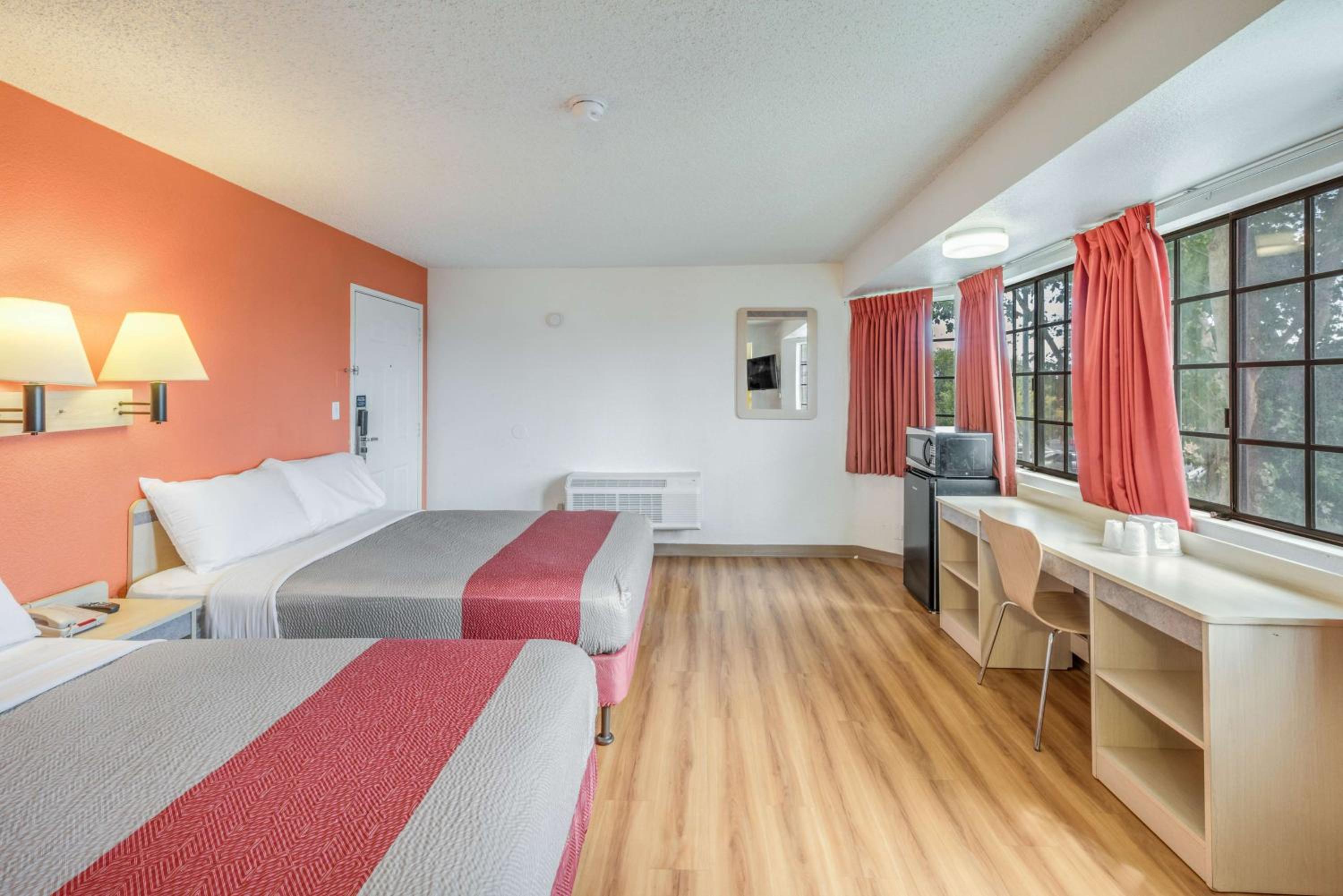 Fairfield Vacations - Motel 6-Fairfield, CA - North - Property Image 42