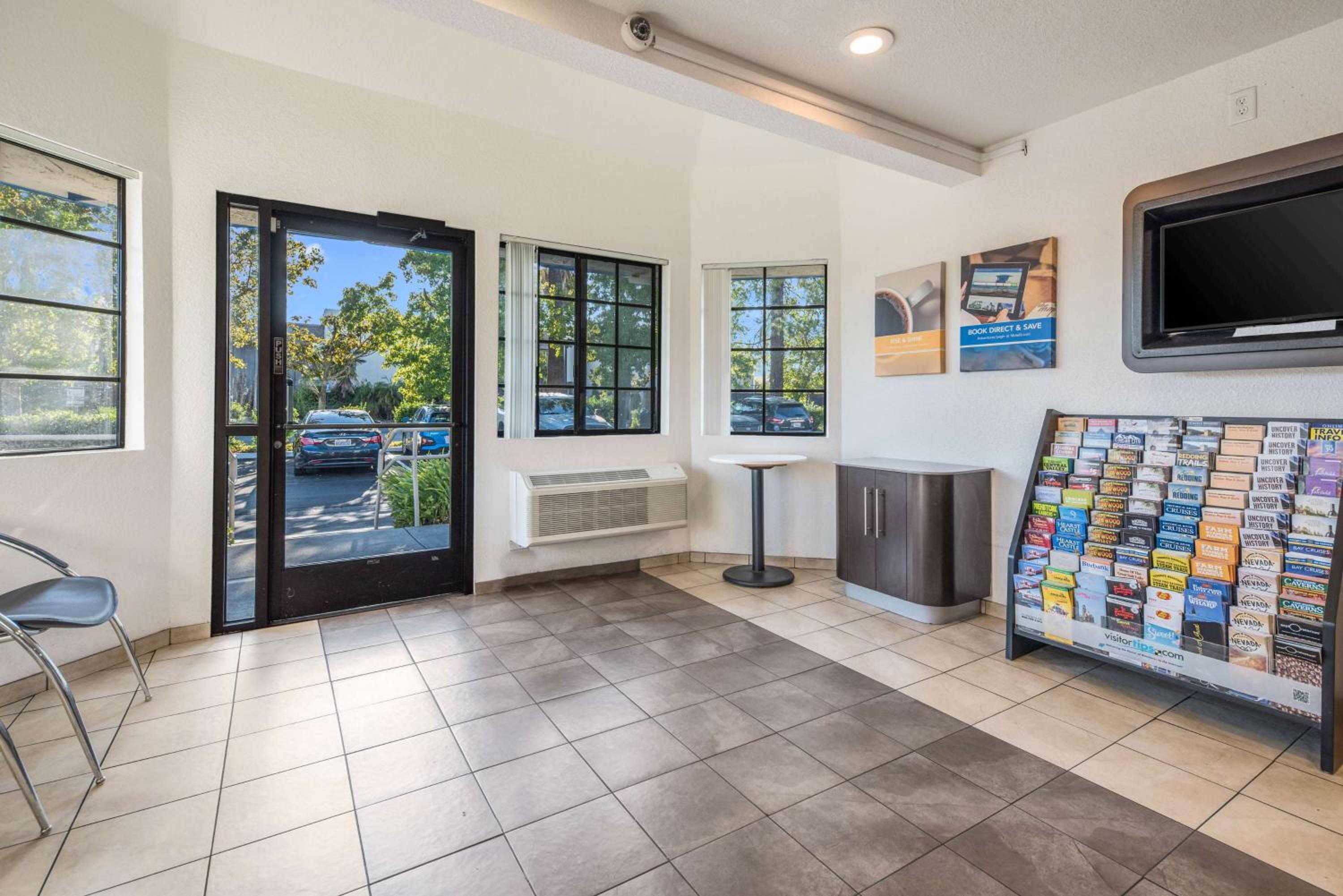 Fairfield Vacations - Motel 6-Fairfield, CA - North - Property Image 62