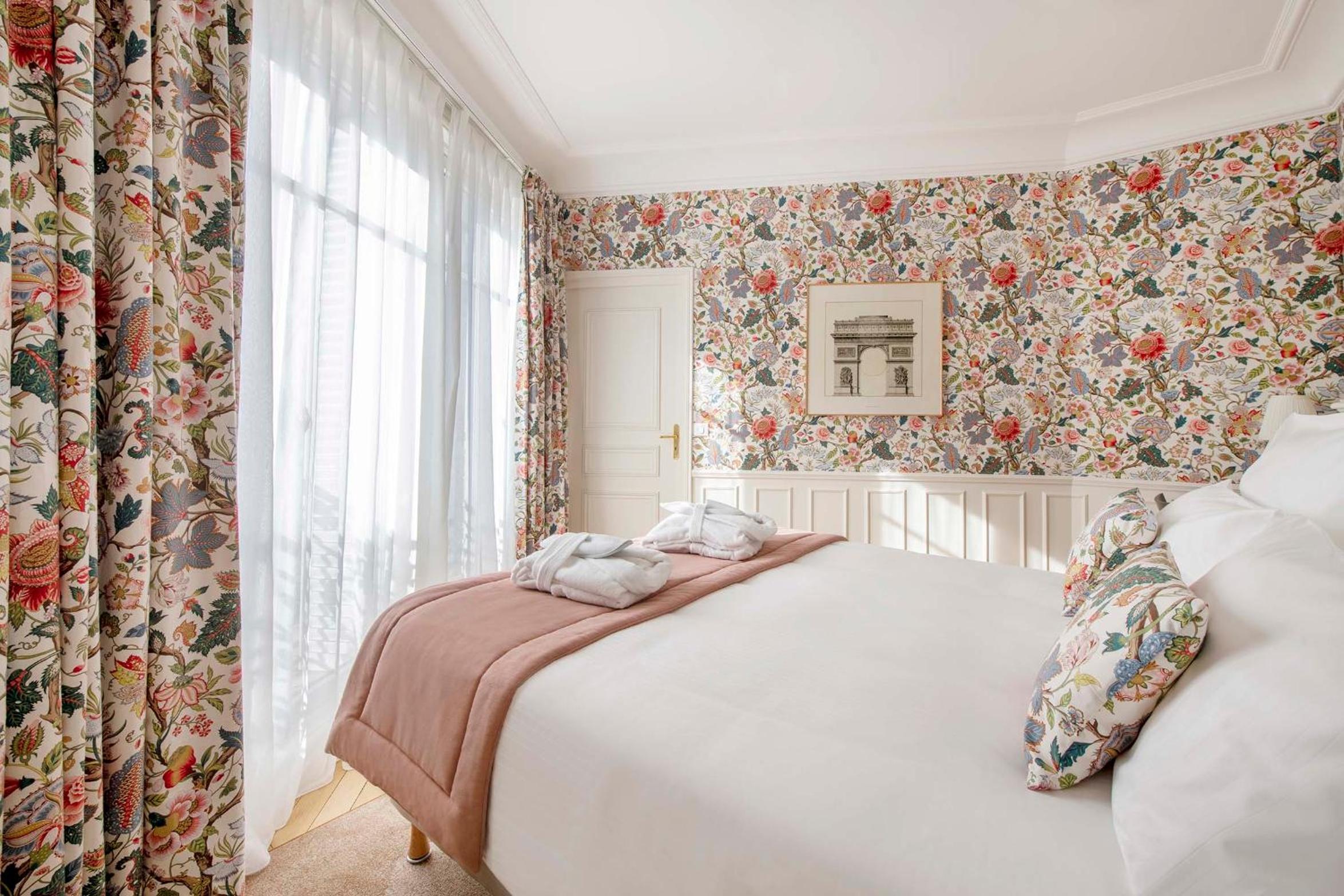 LE BEAU MARAIS - Luxury Apartments, AIR COND, LIFT