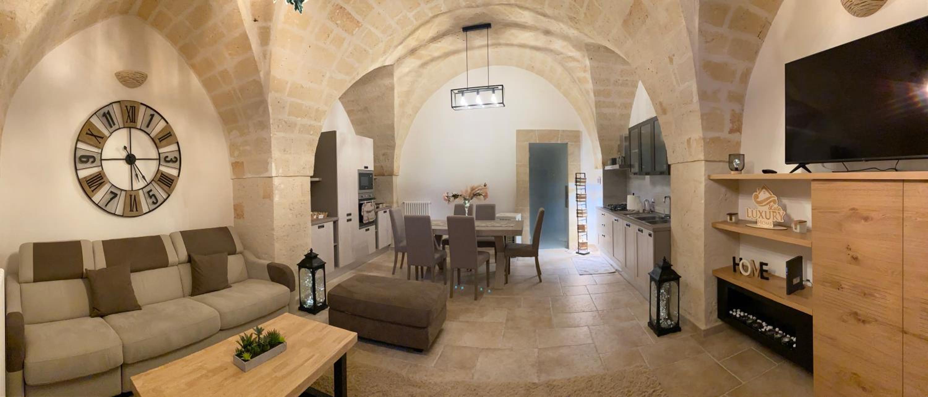 LATA LUXURY HOME CASA VACANZE view 5