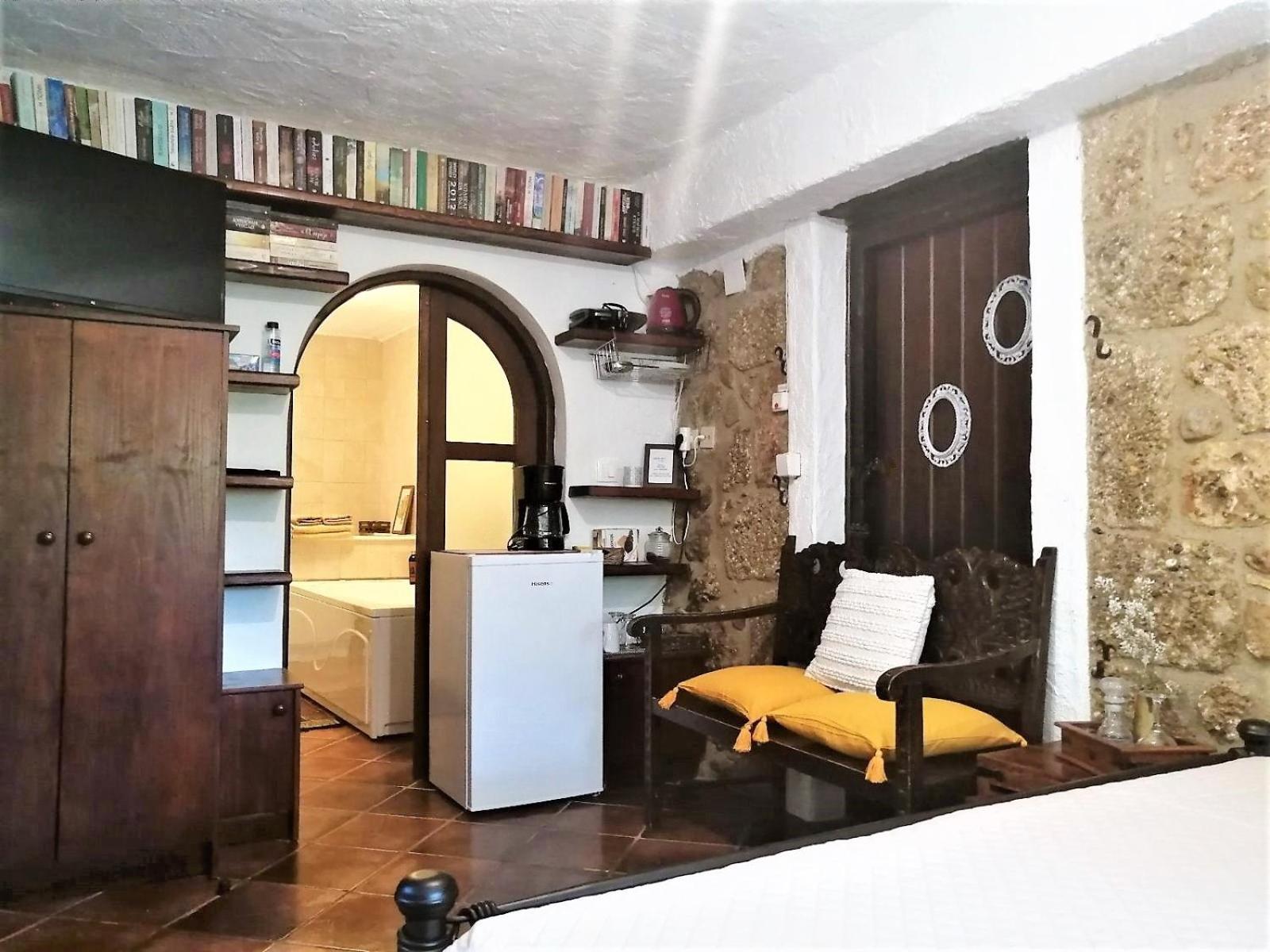 Ampelos Estate