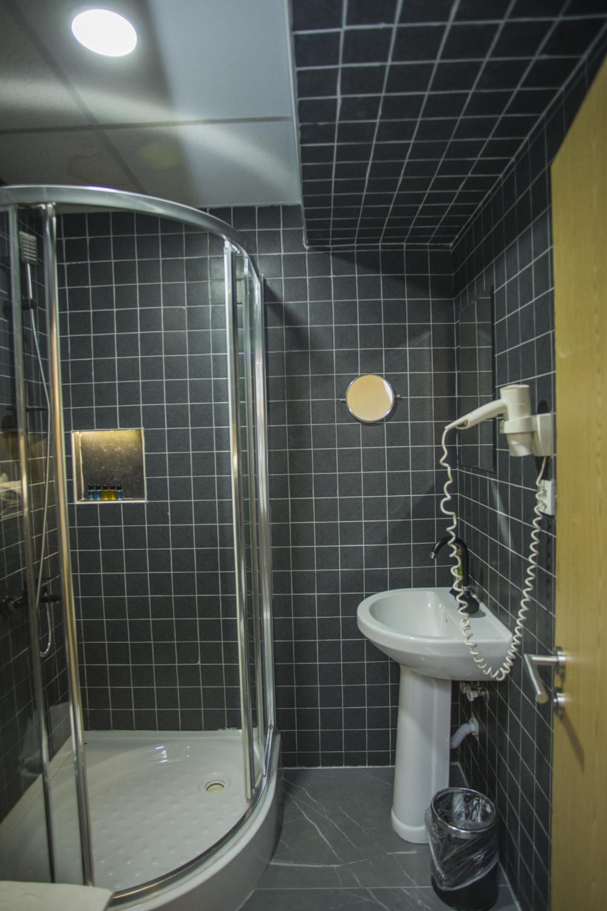 Won Plaza - Image 46