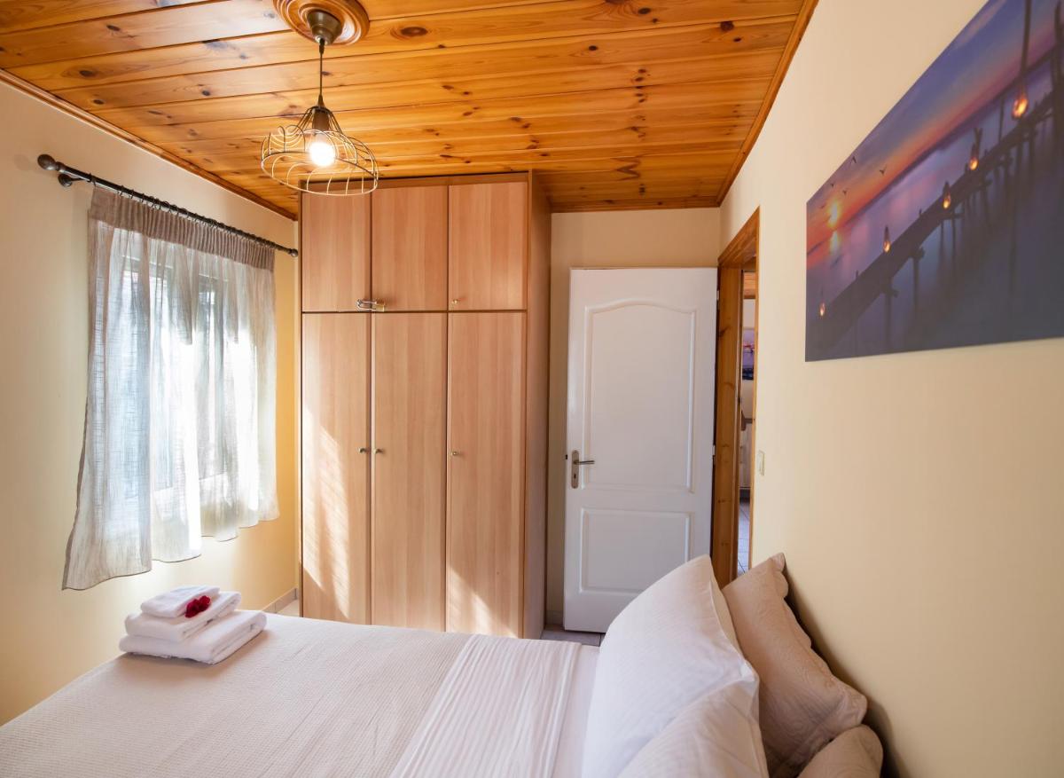 Melas Home photo 2