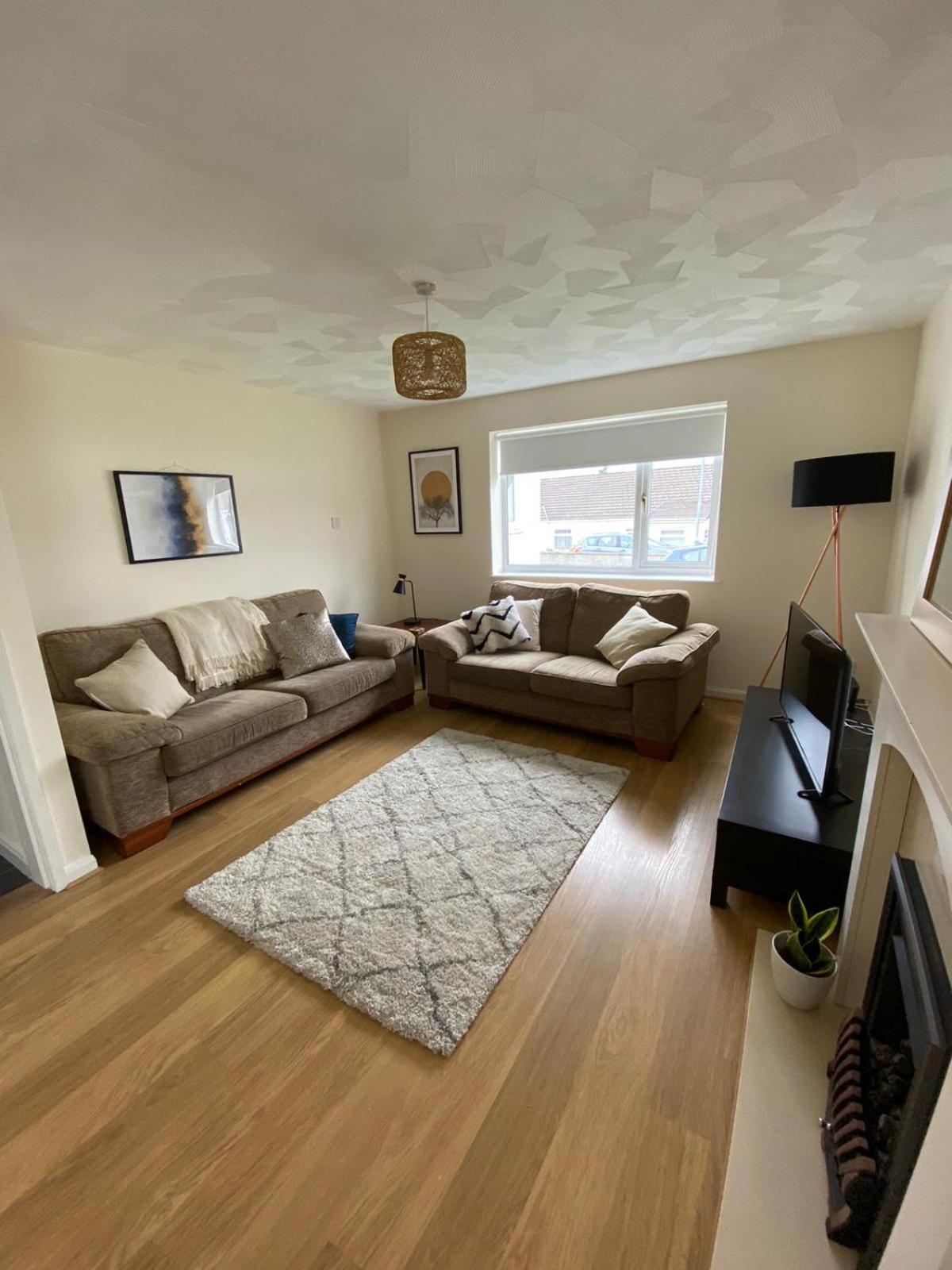 Isle of Anglesey Spacious Home