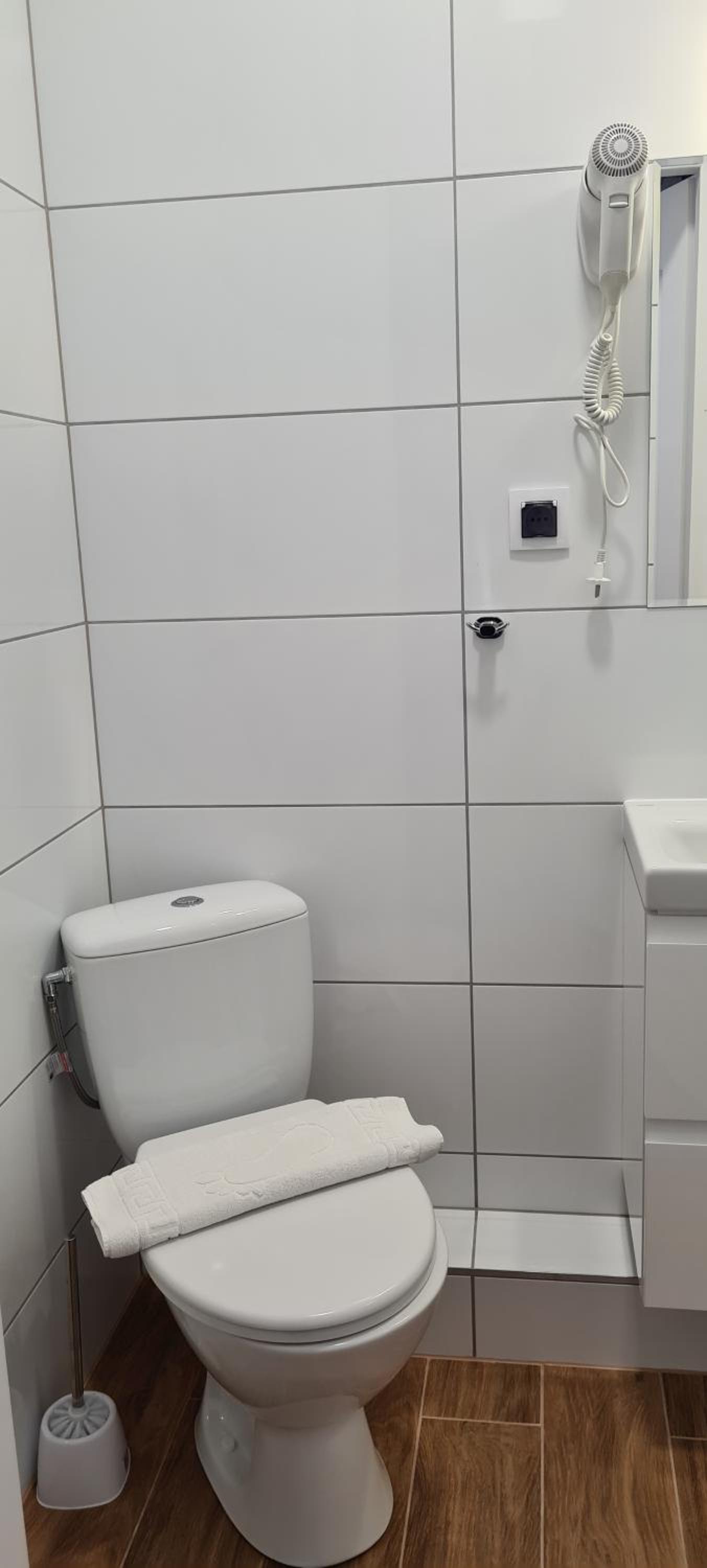 Photo 43