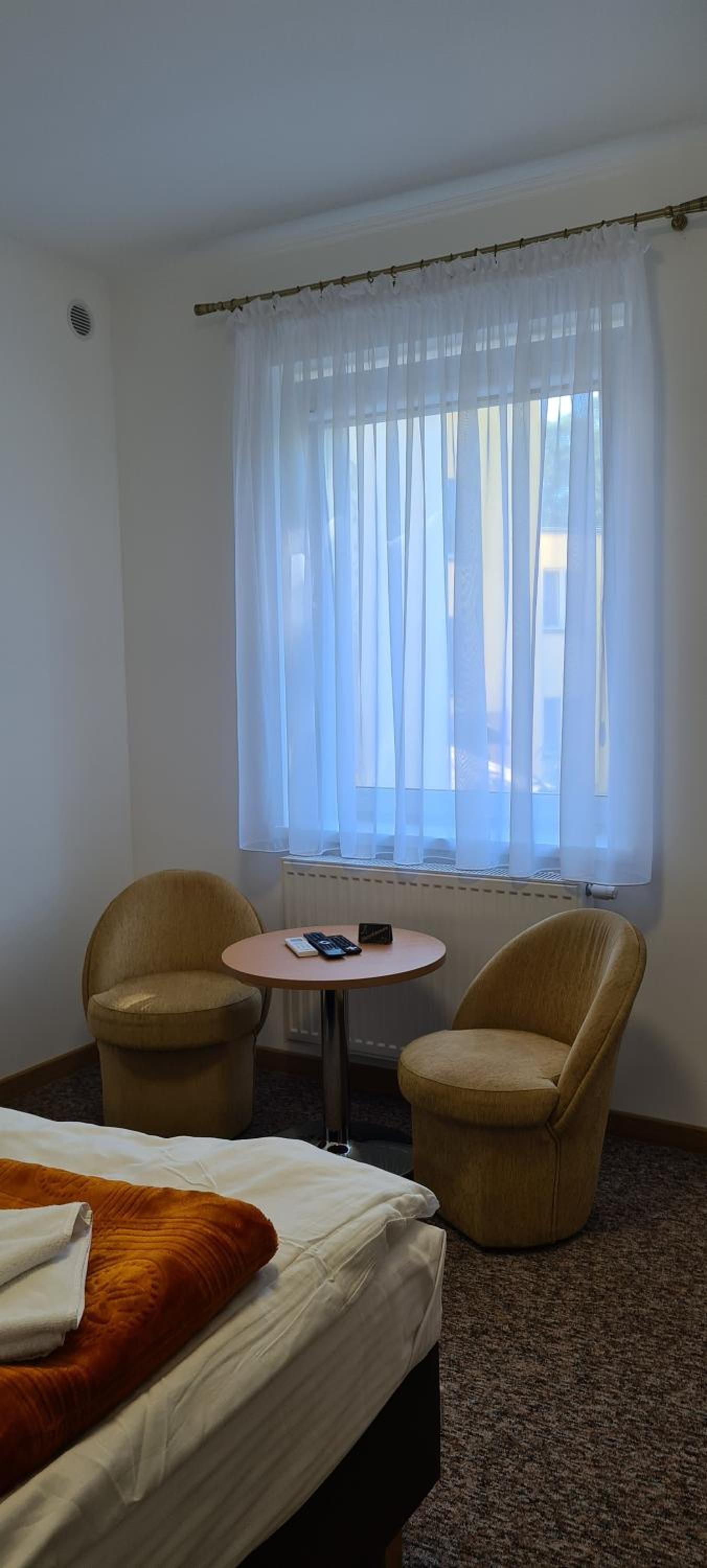 Photo 42