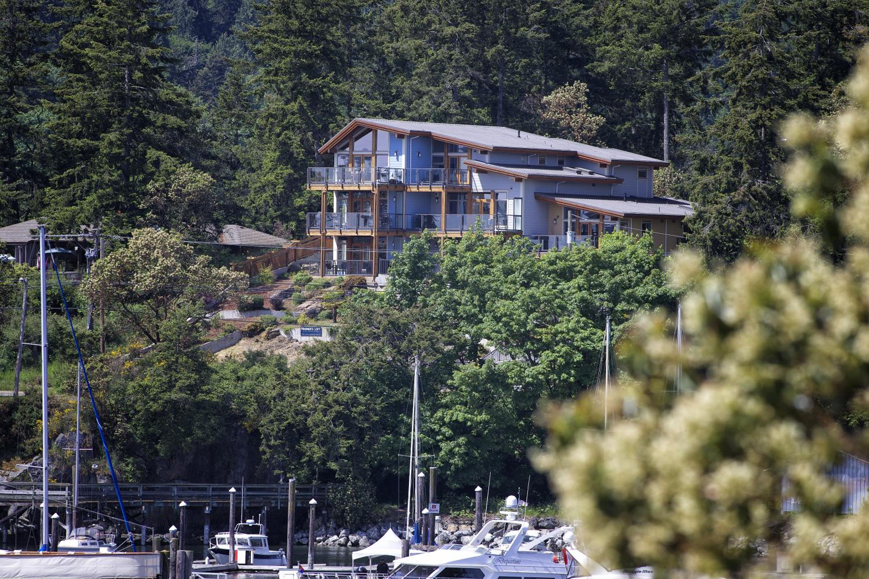 Mariner's Loft - Salt Spring Island