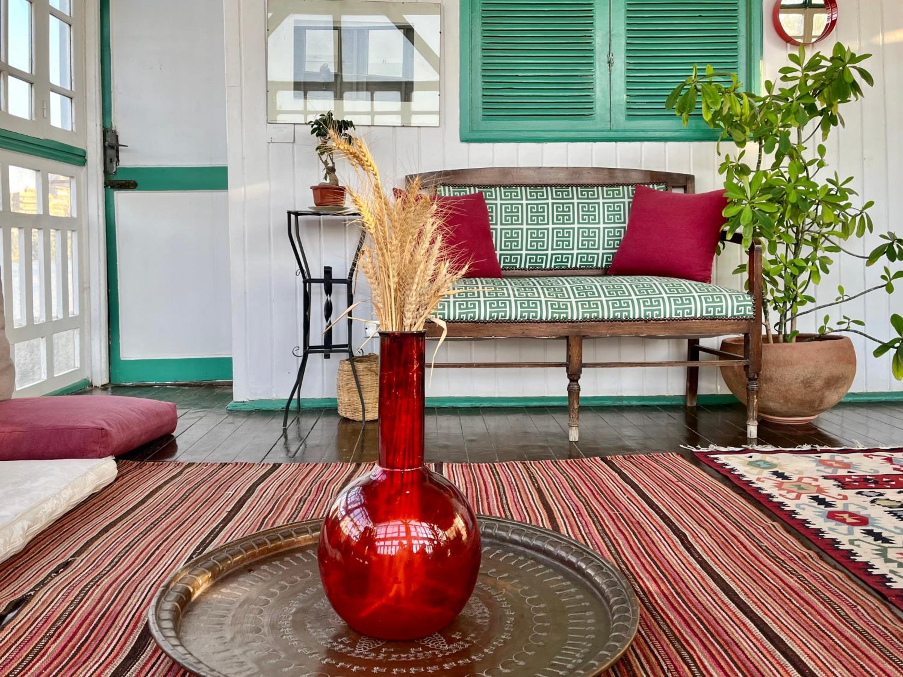 Houseboat65 - Historic home on the Nile - Central Cairo