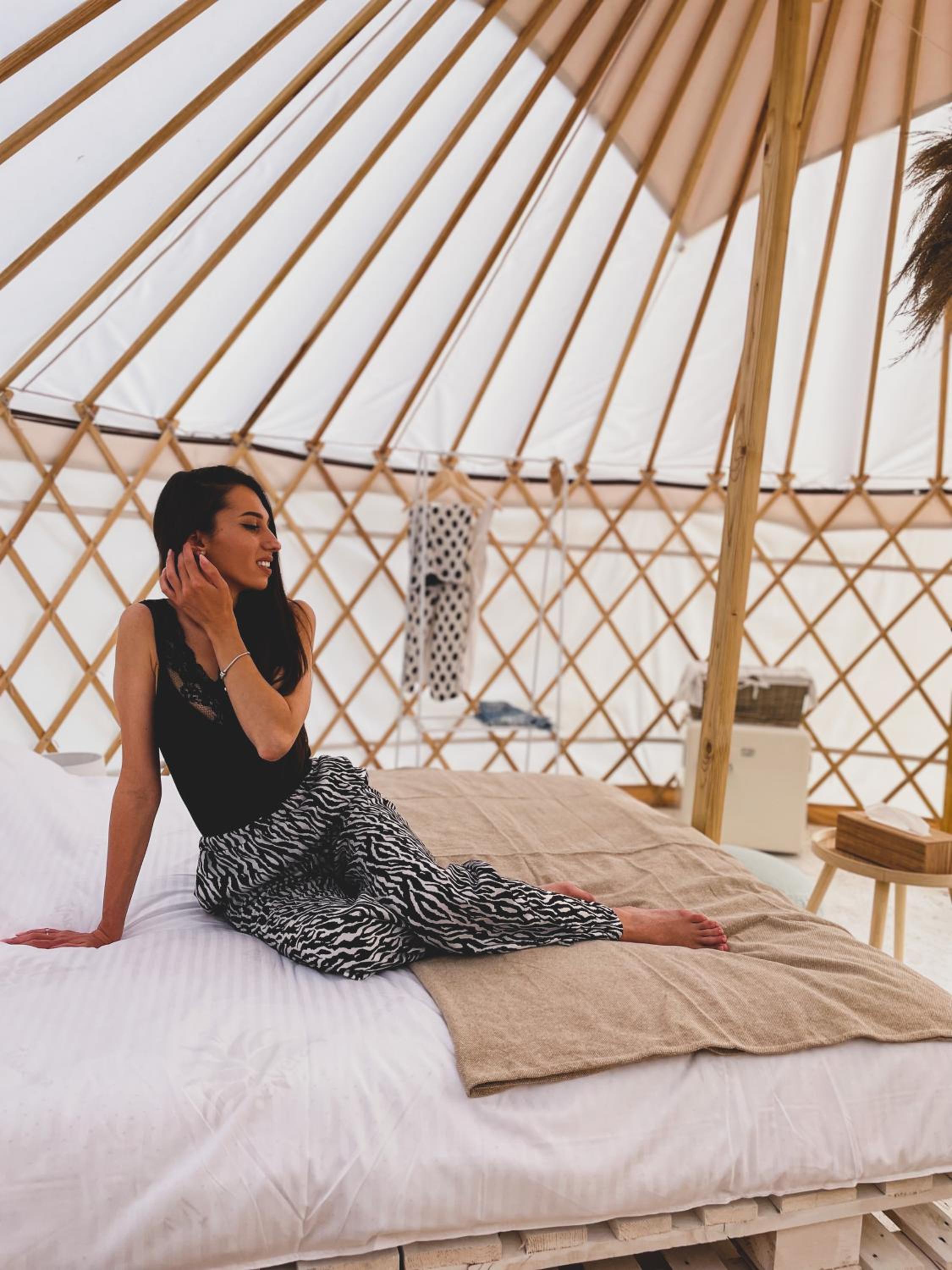 Glamping Iurte Mongole Spiritul Zimbrului