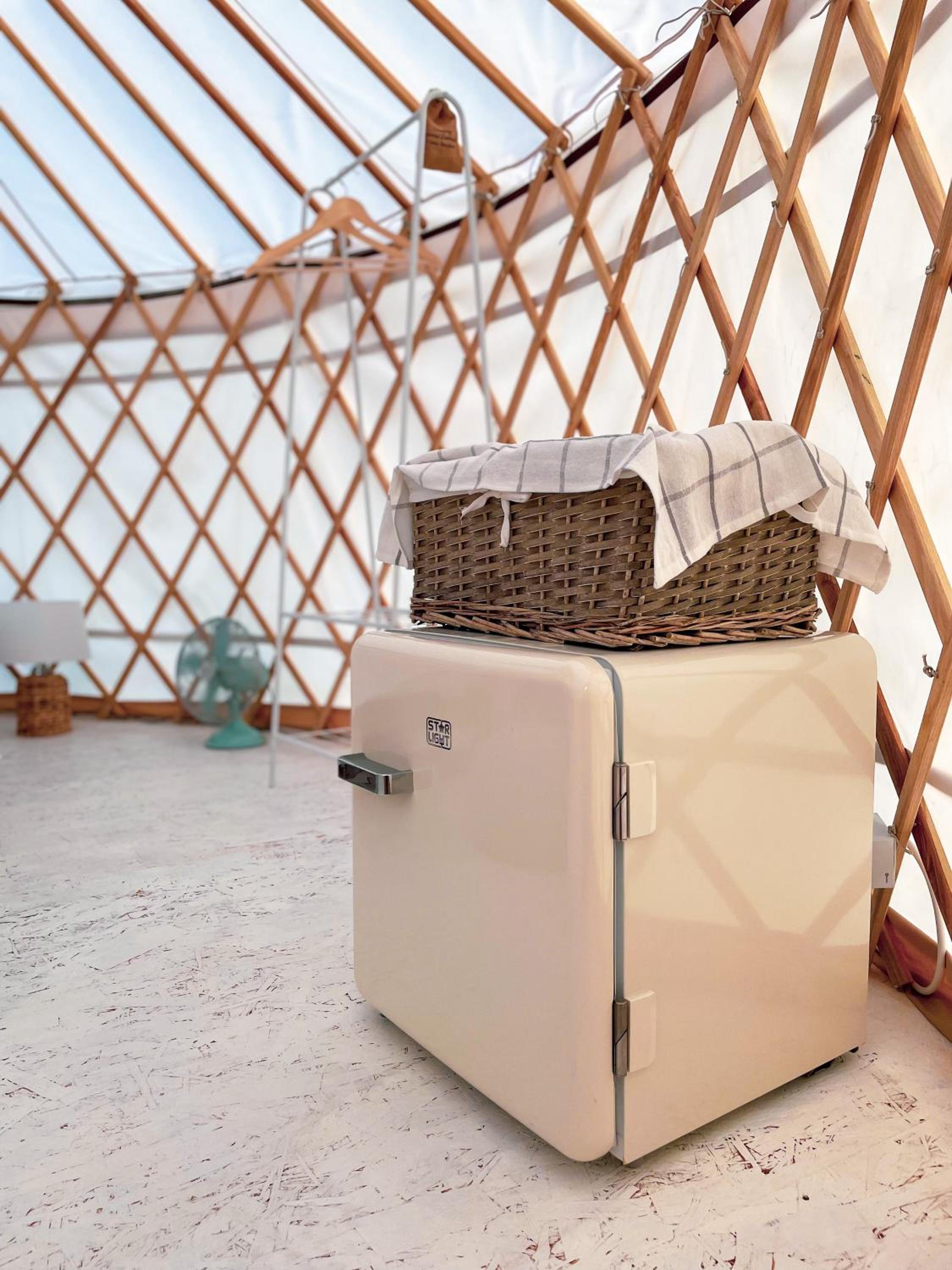 Glamping Iurte Mongole Spiritul Zimbrului
