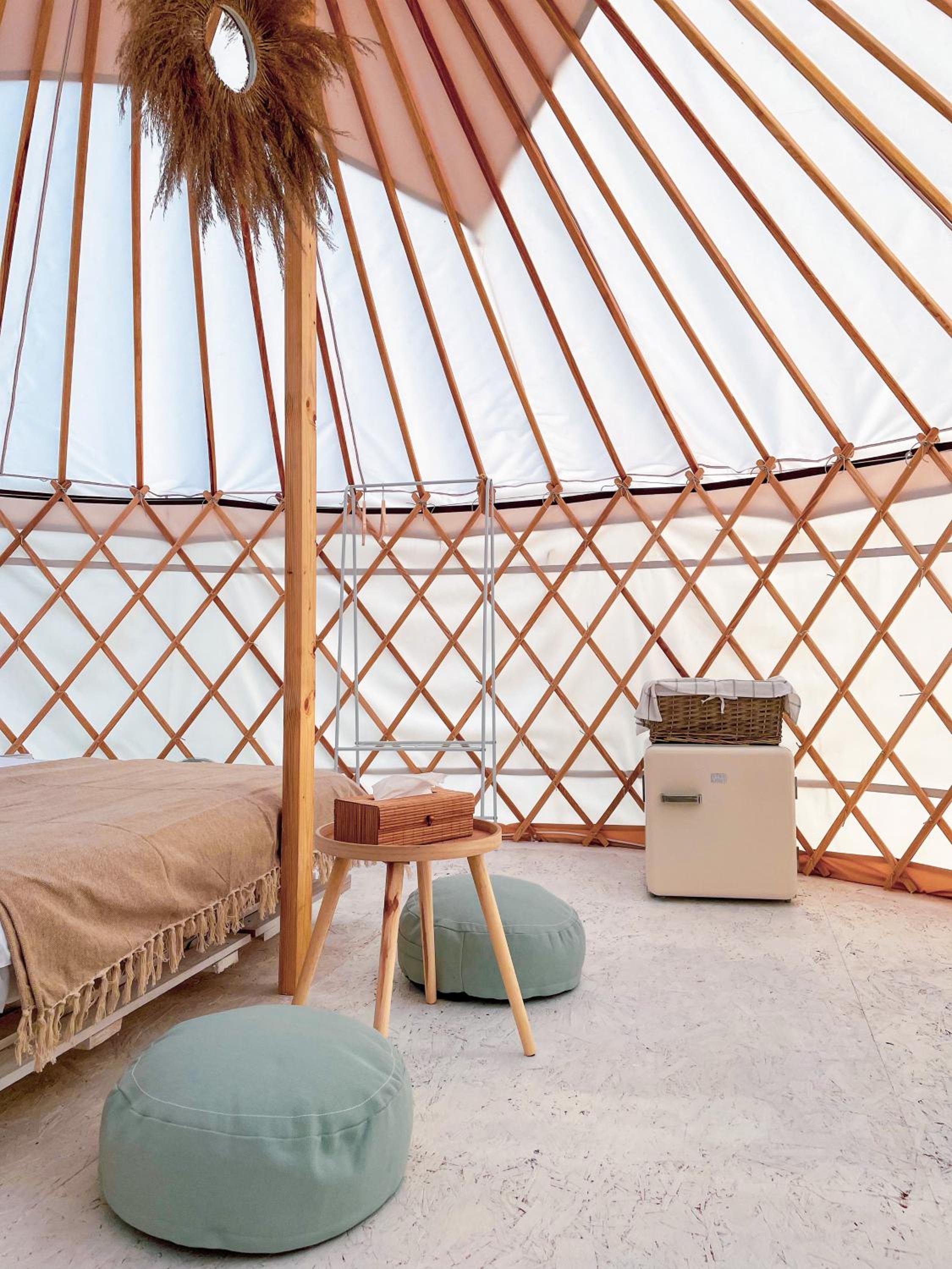 Glamping Iurte Mongole Spiritul Zimbrului