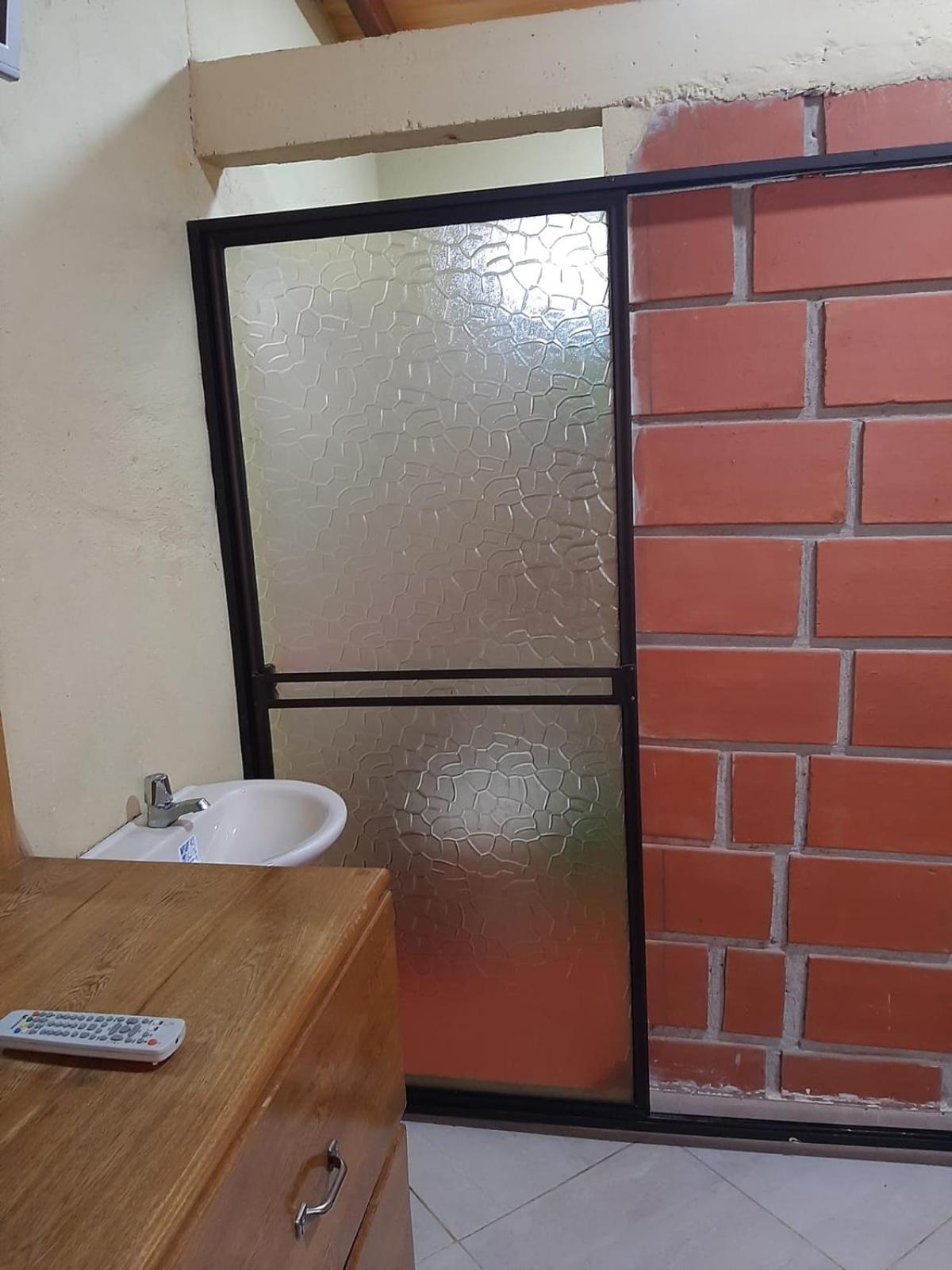 Mi pueblo natal Aptos y habitaciones