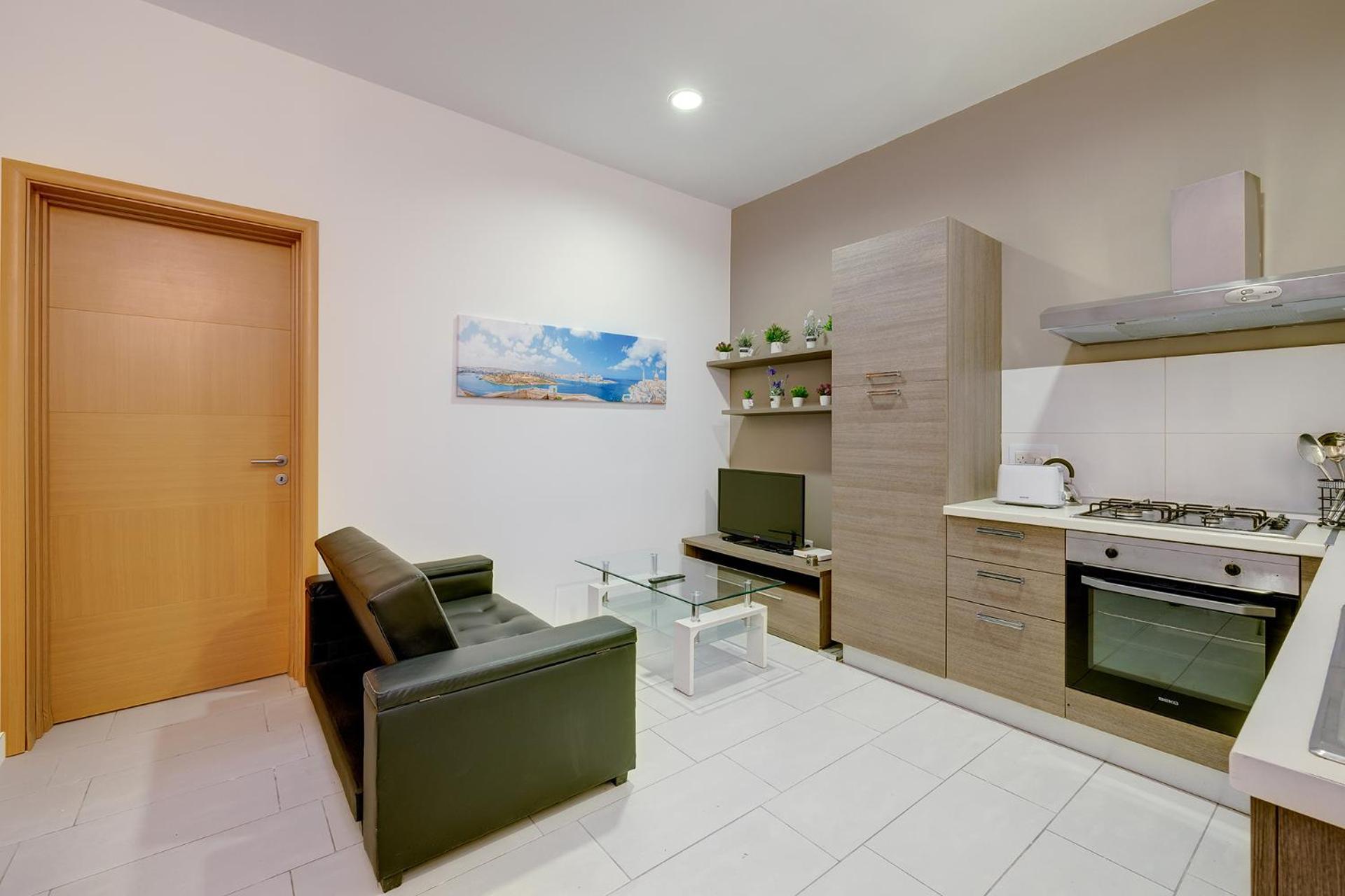 Modern 1BR Maisonette steps from the Promenade view 3