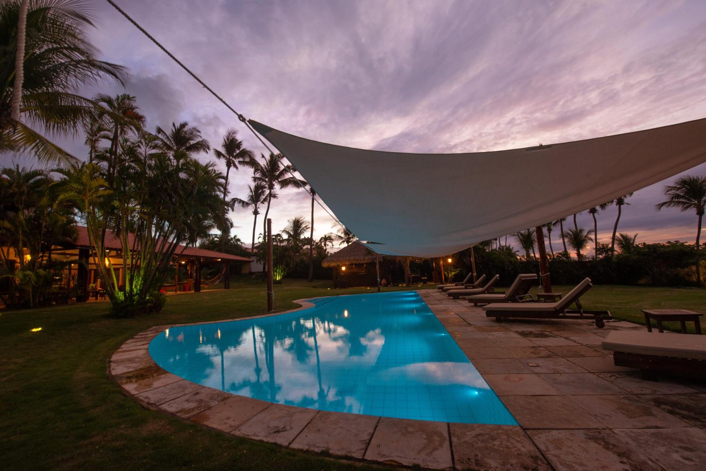A Villa 8 suites 30 pessoas