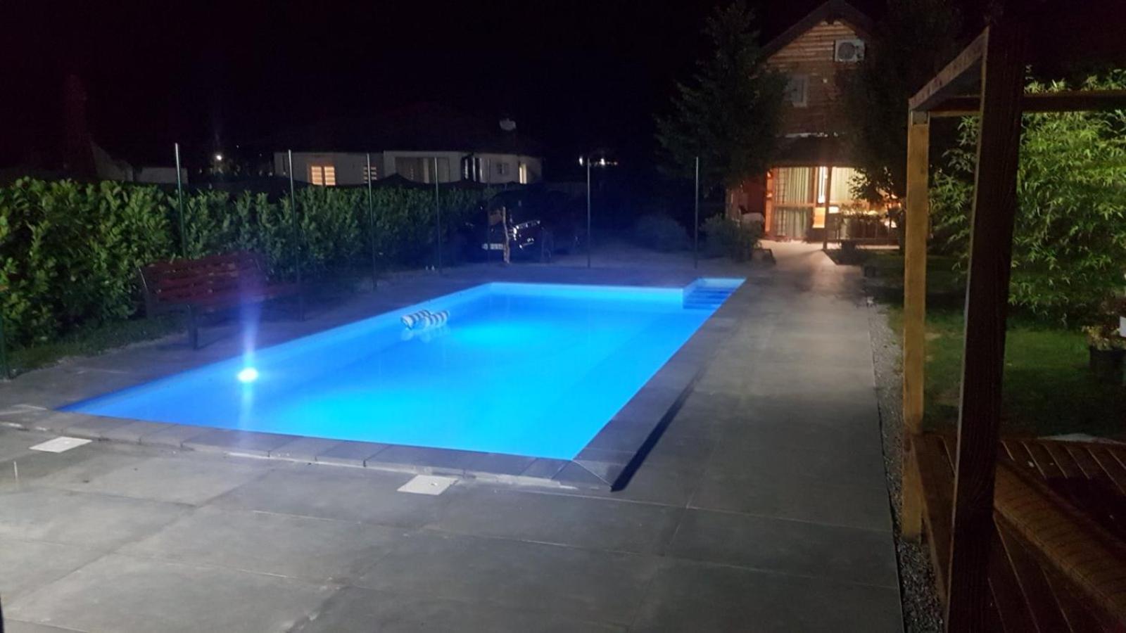 Holiday Home Edi