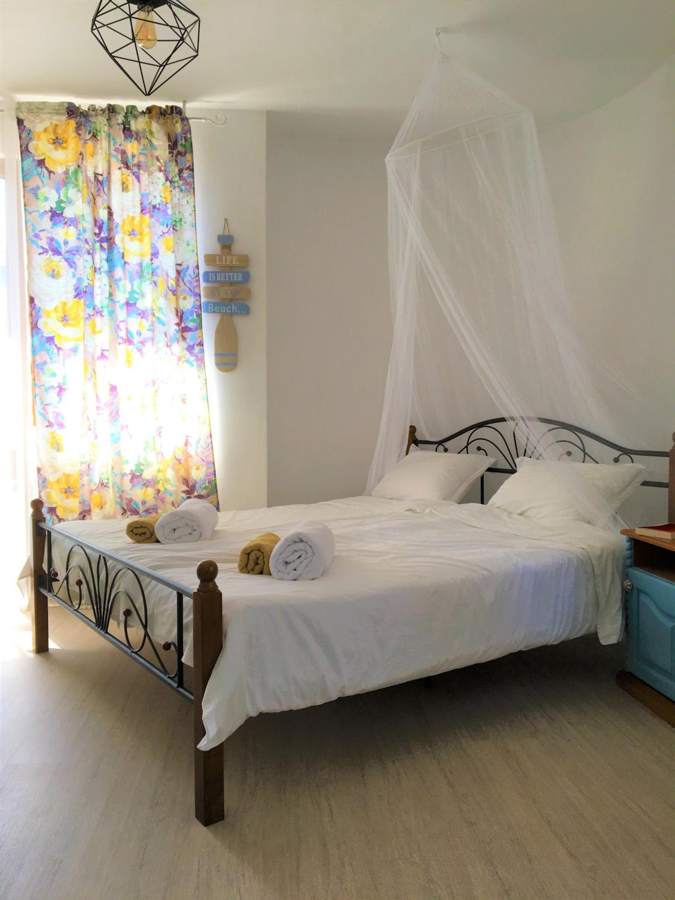 Dimitrovi Guesthouse - Peaceful Stay near Beach with Garden, Sarafovo