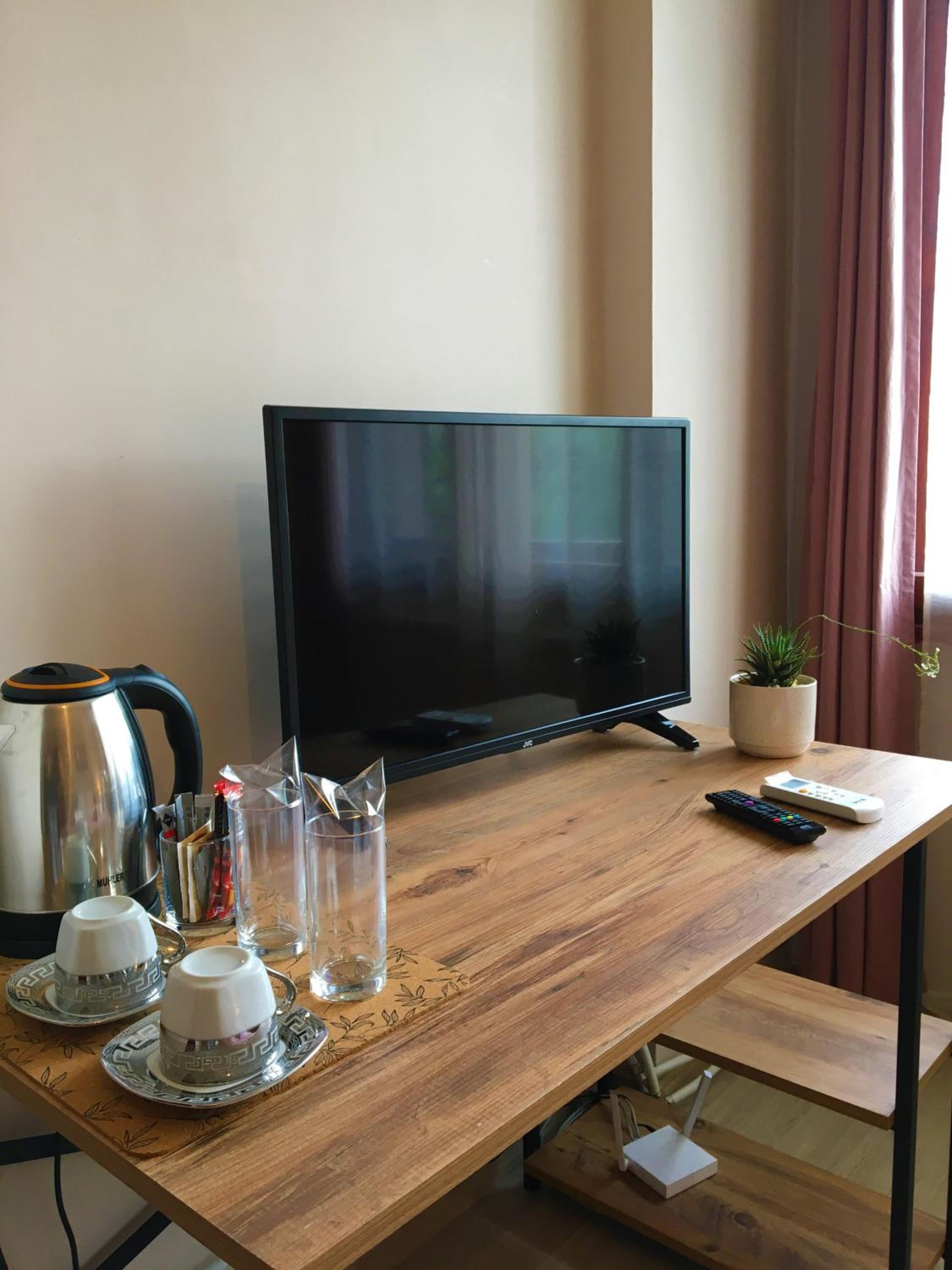 Dimitrovi Guesthouse - Peaceful Stay near Beach with Garden, Sarafovo