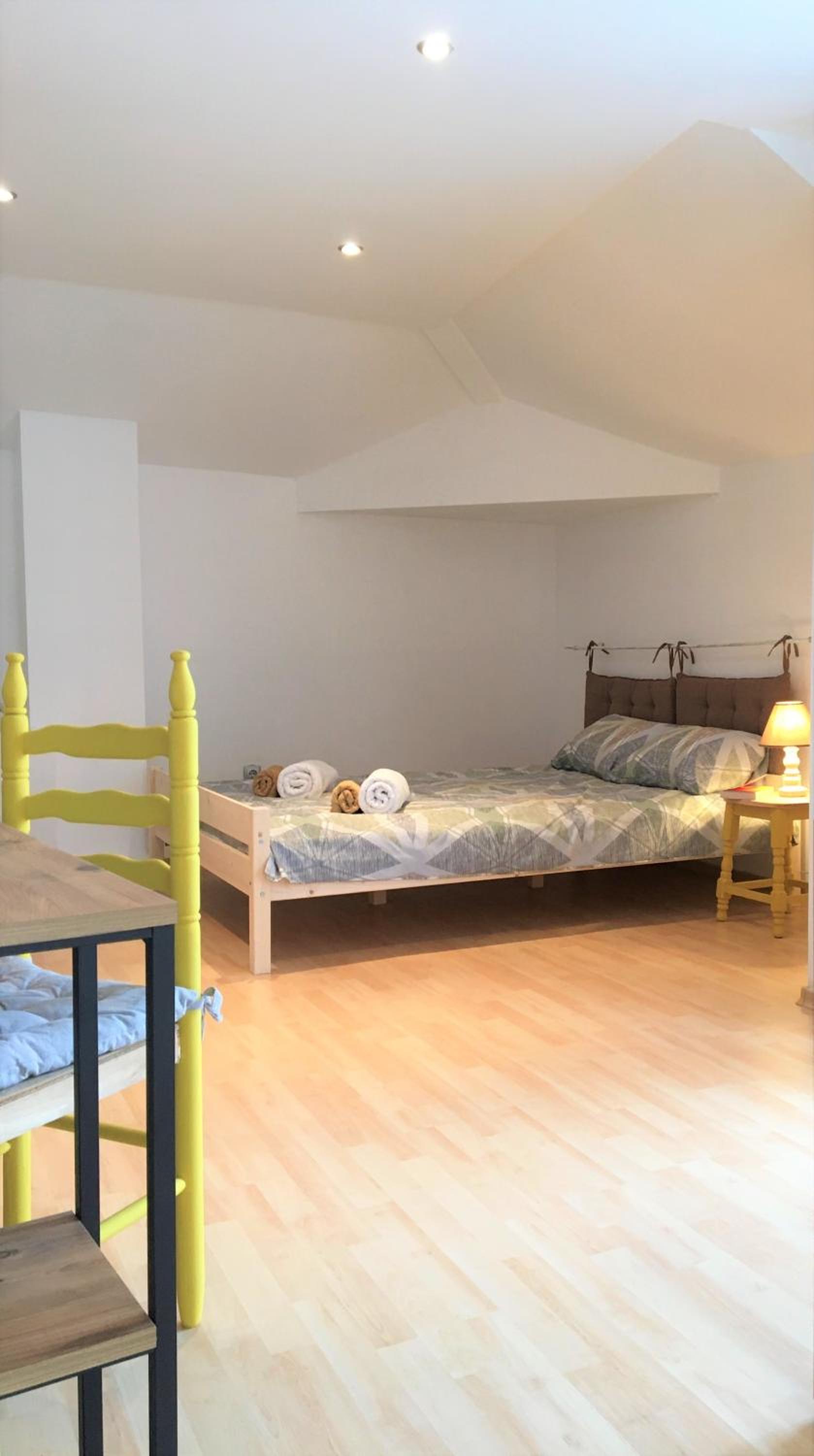 Dimitrovi Guesthouse - Peaceful Stay near Beach with Garden, Sarafovo