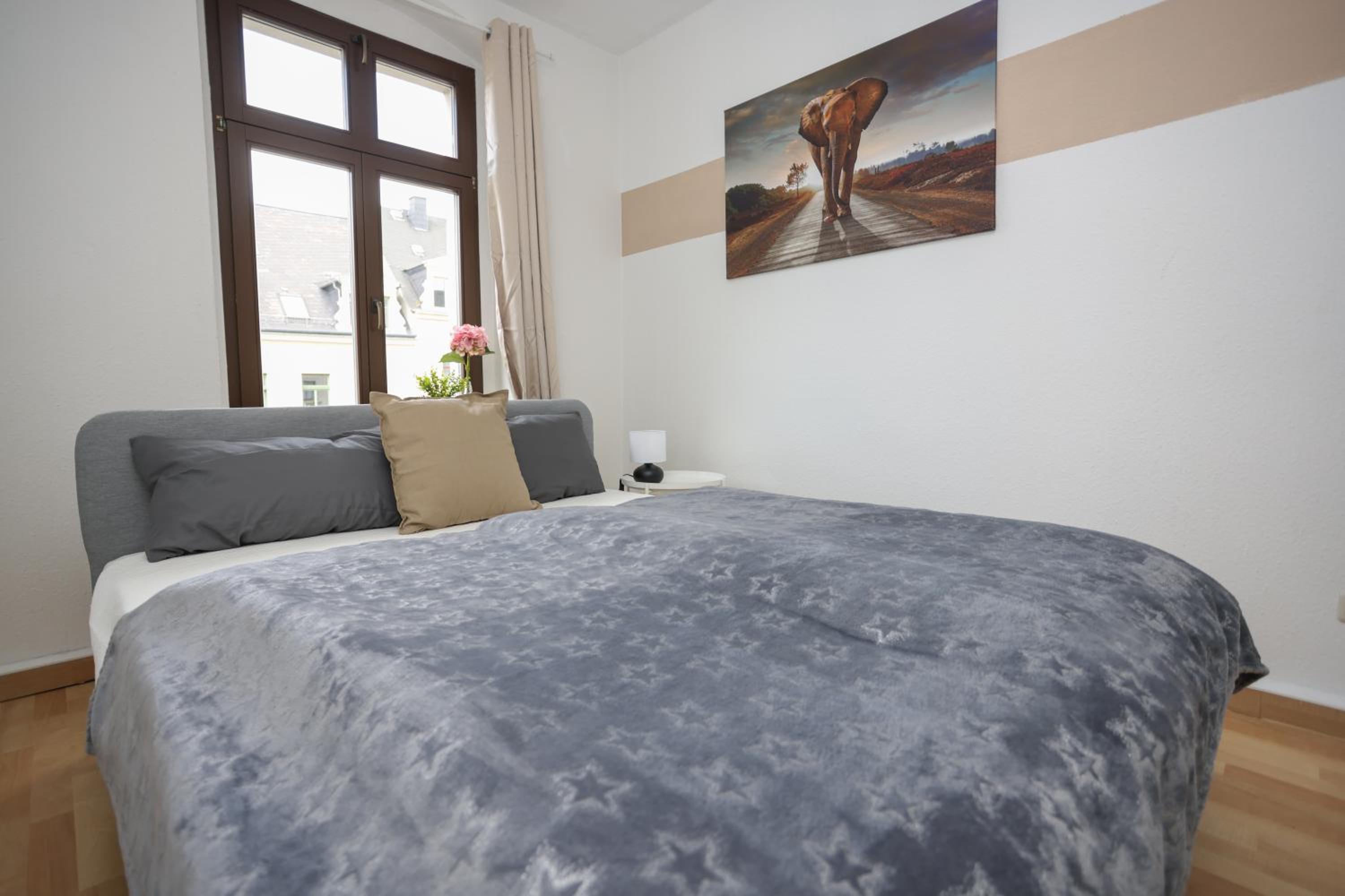 FullHouse - Chemnitz - Z25 Apartments - 3 Beds - SmartTV - Nespresso