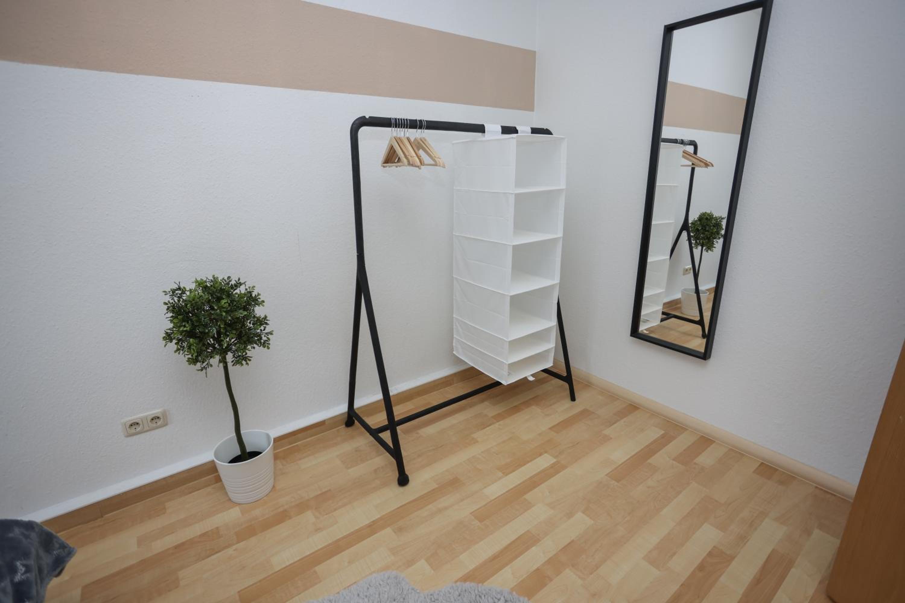 FullHouse - Chemnitz - Z25 Apartments - 3 Beds - SmartTV - Nespresso
