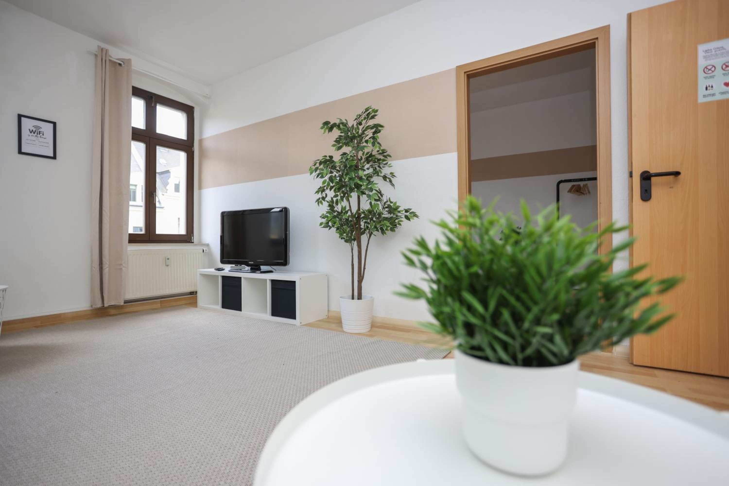 FullHouse - Chemnitz - Z25 Apartments - 3 Beds - SmartTV - Nespresso