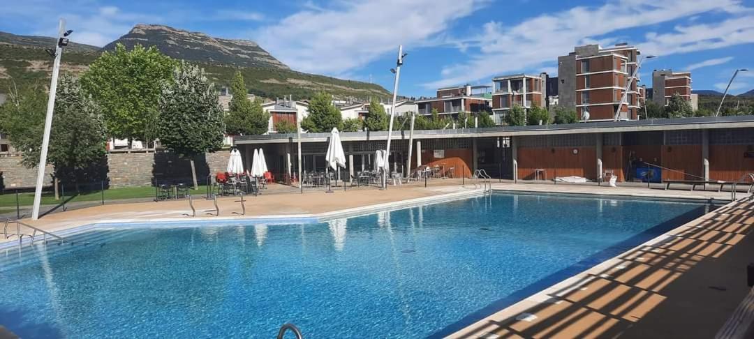 VALLE DE TENA - GOLF & RELAX - ESQUI - PIRINEO de HUESCA view 2