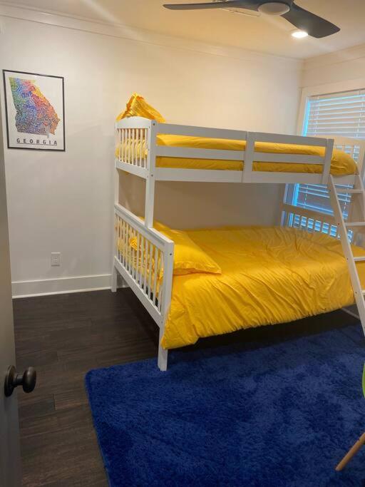 Smyrna Vacations - Cozy 2-bedroom Farmhouse with parking on premise - Property Image 6