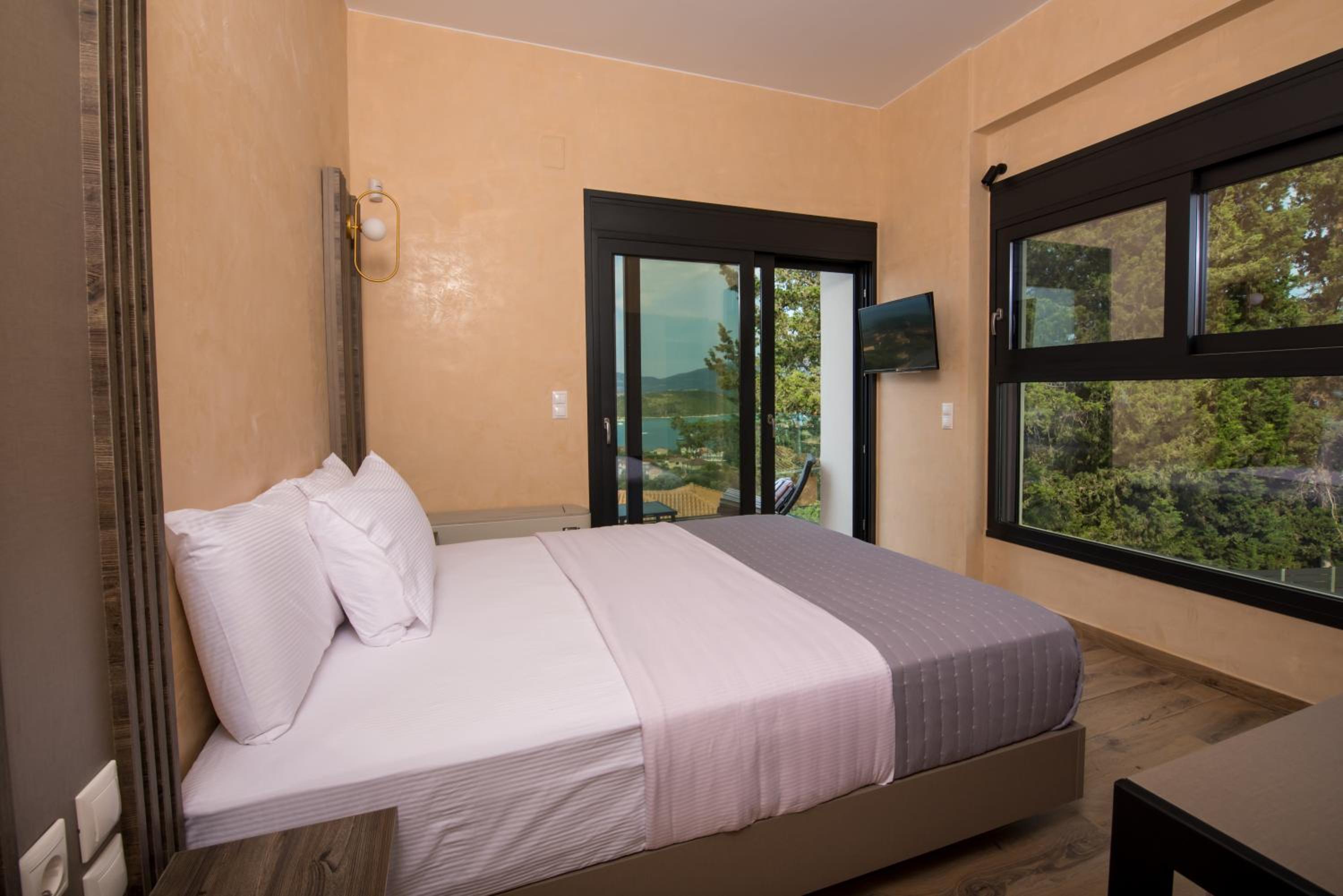 VILLA PENELOPE view 5