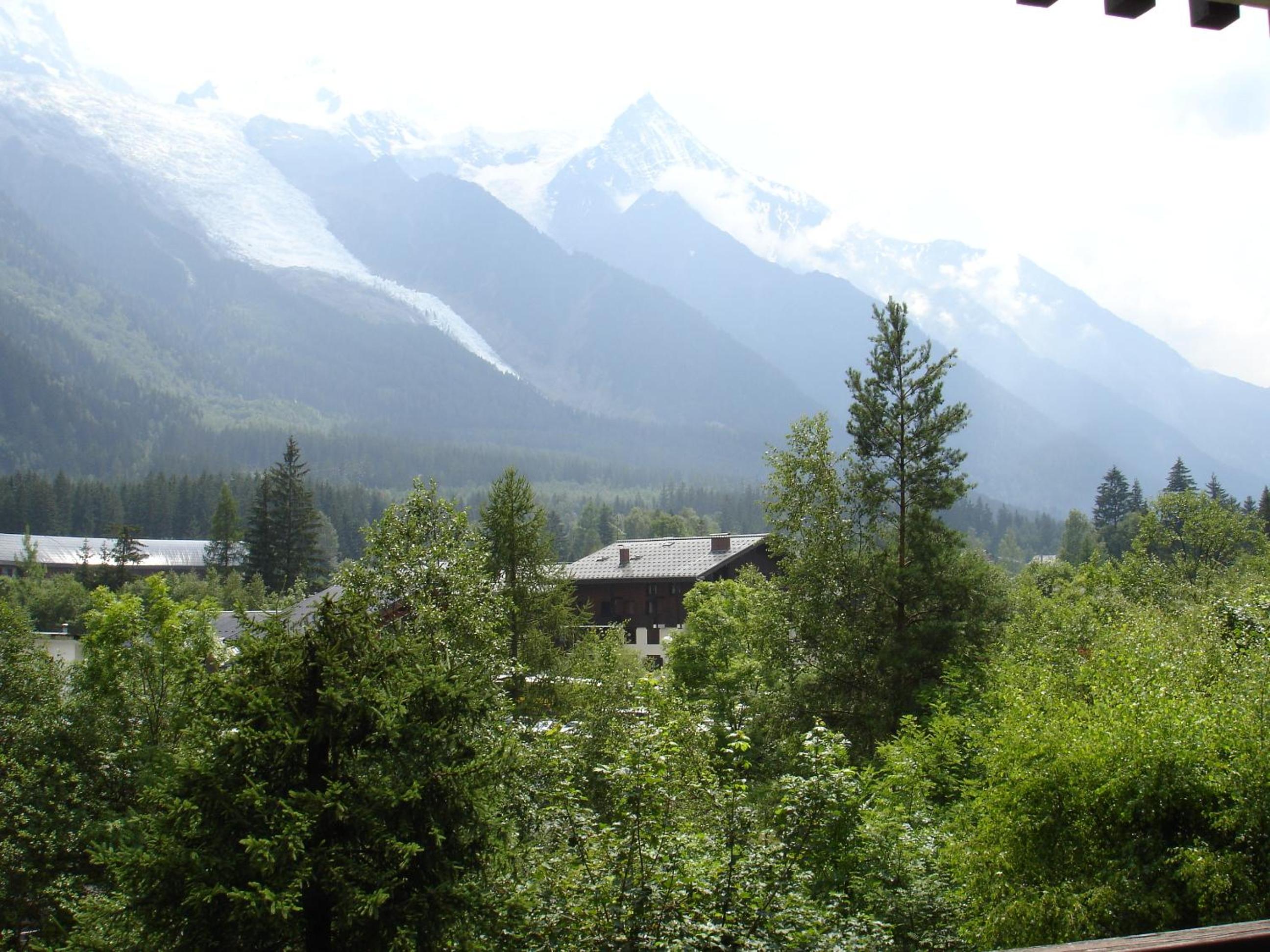 Apartment Arve view 2