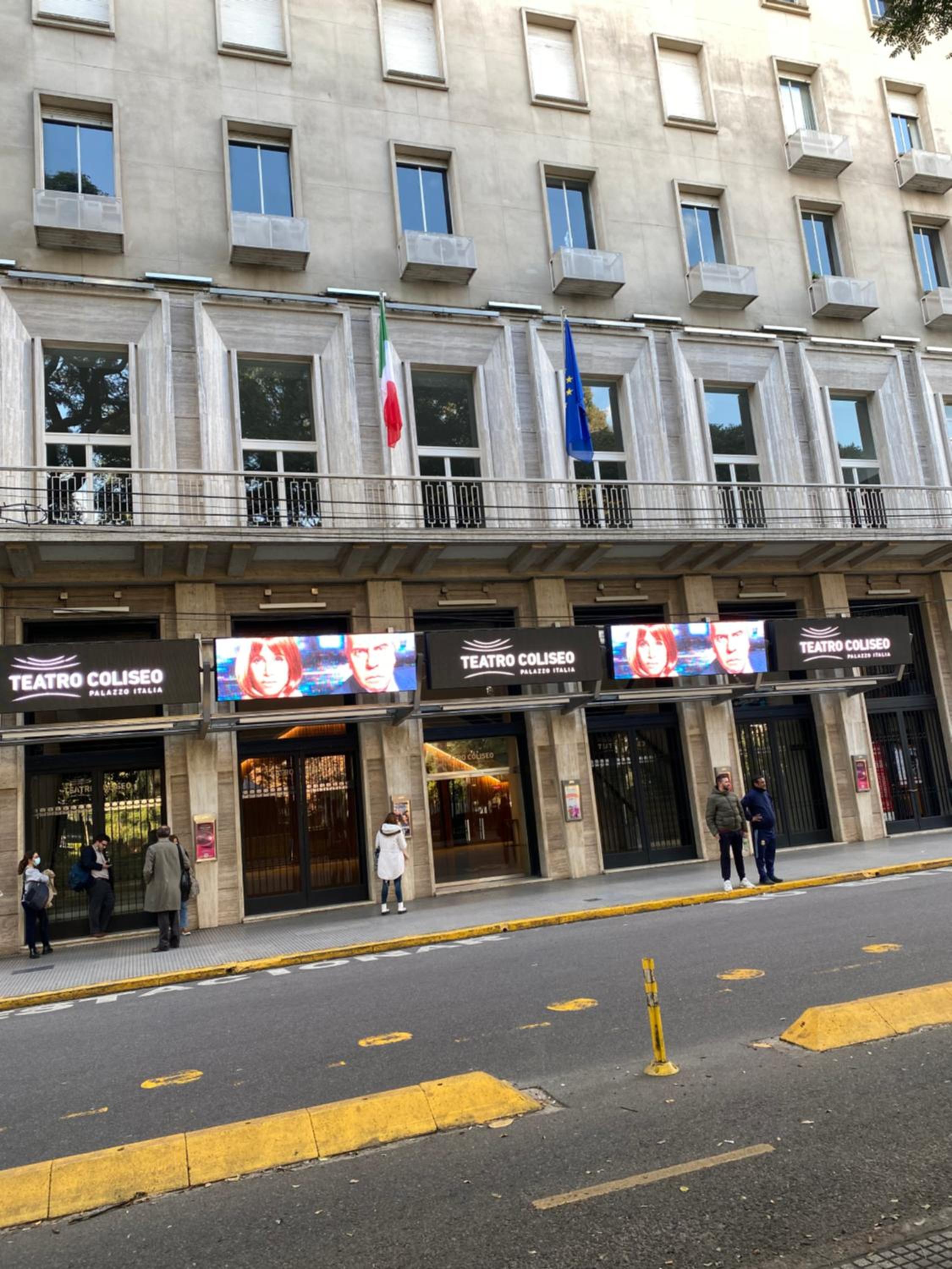 Tia Apartment/Retiro 4 amb, cerca Teatro Colon view 3