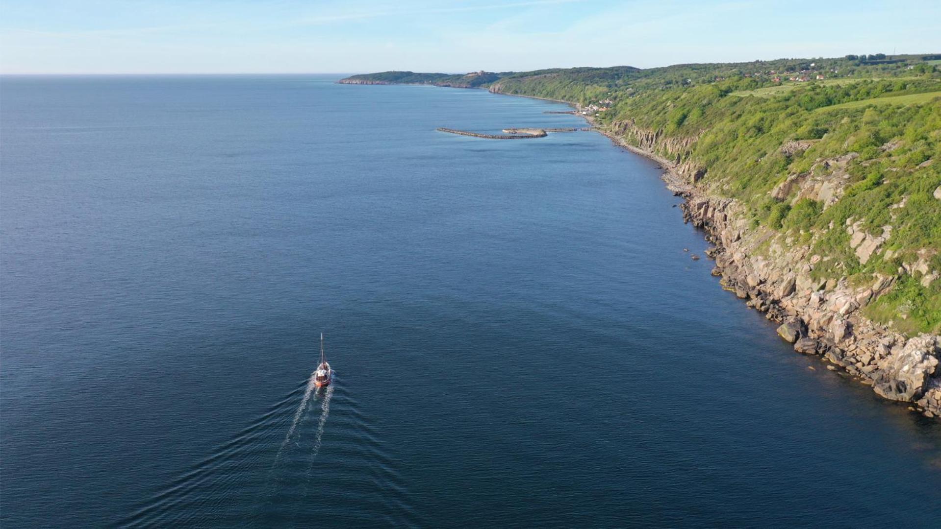 Varra Water - Unique Boat Accomodation - Bornholm